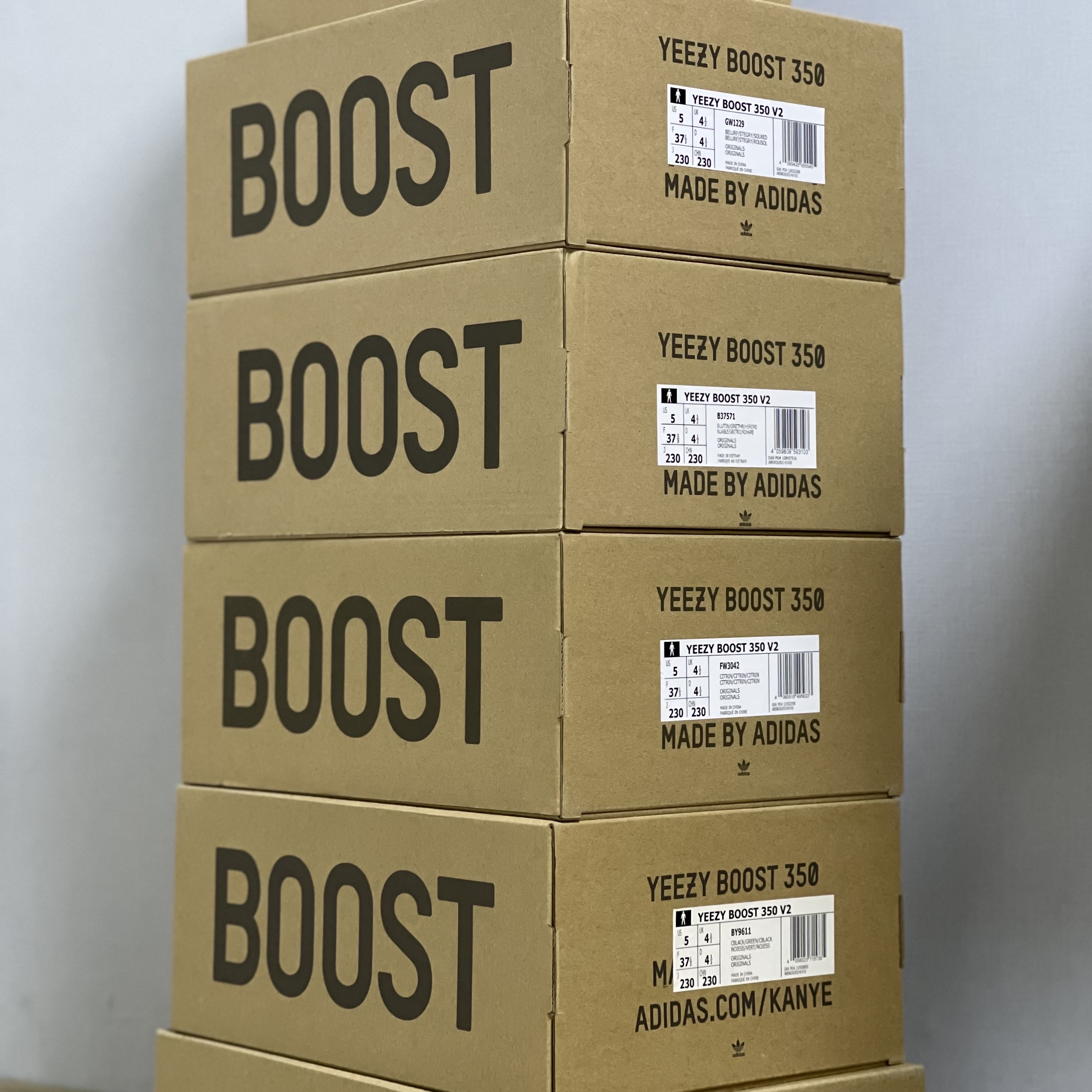 Adidas Yeezy Boost 350 V2 Blue Tint 2017, Adidas Yeezy Boost 350 V2 Beluga - Reflective 착용 스타일 - 3