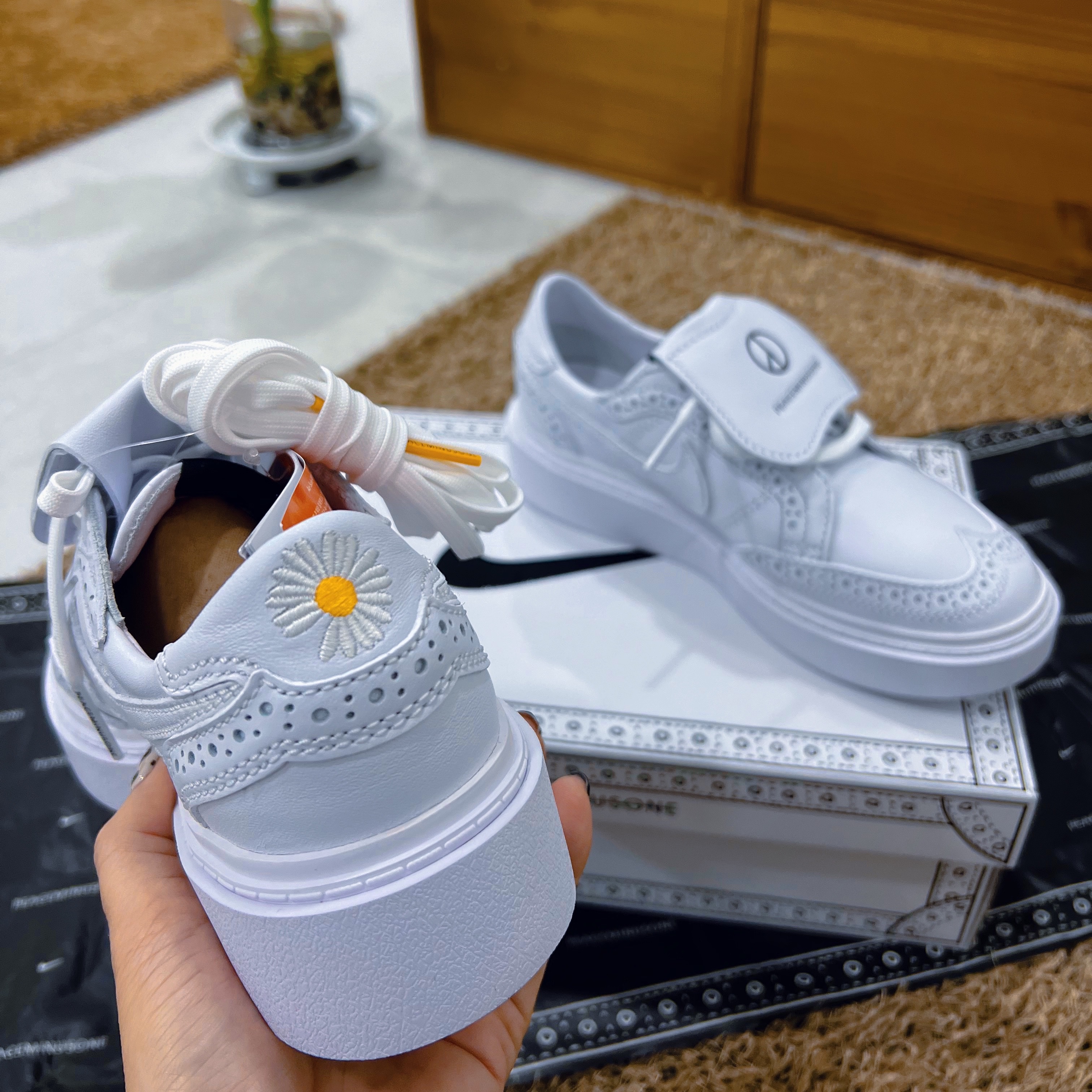 Nike x Peaceminusone Kwondo1 White 착용 스타일 - 3