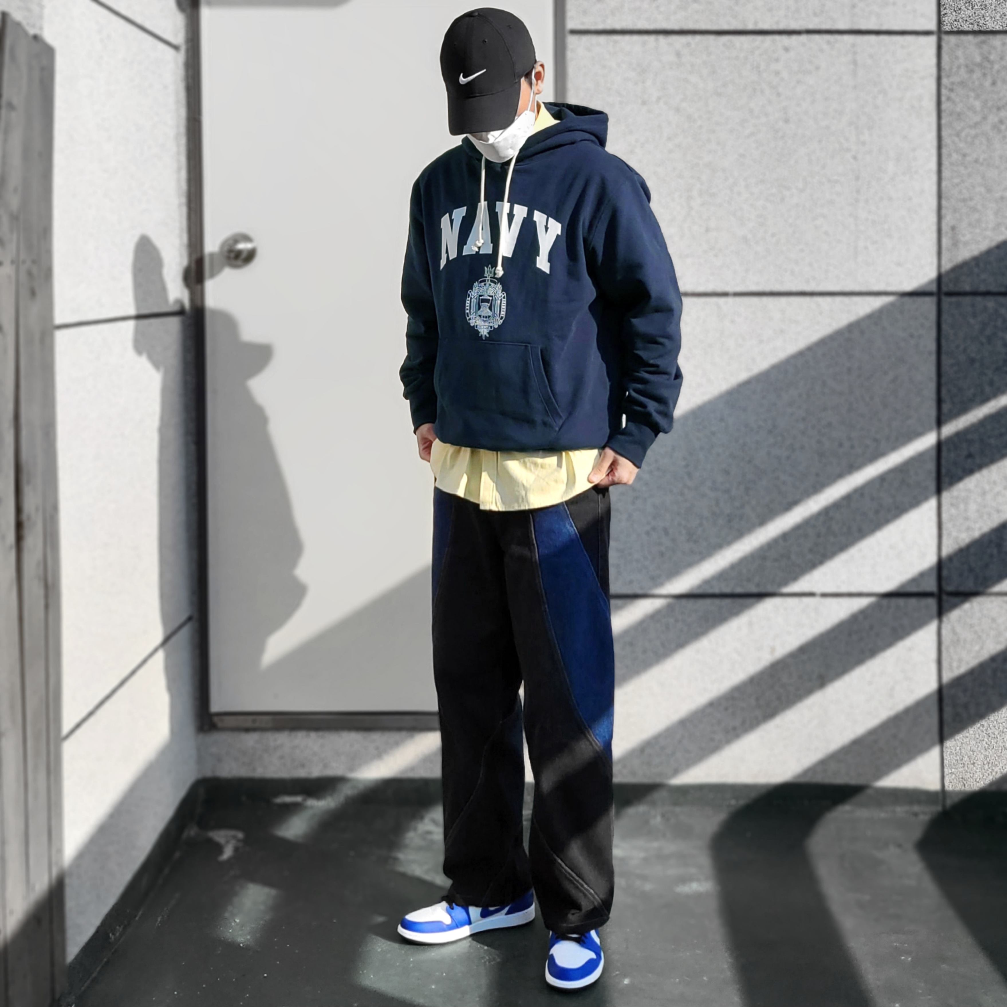 Jordan 1 Low Hyper Royal 착용 스타일
