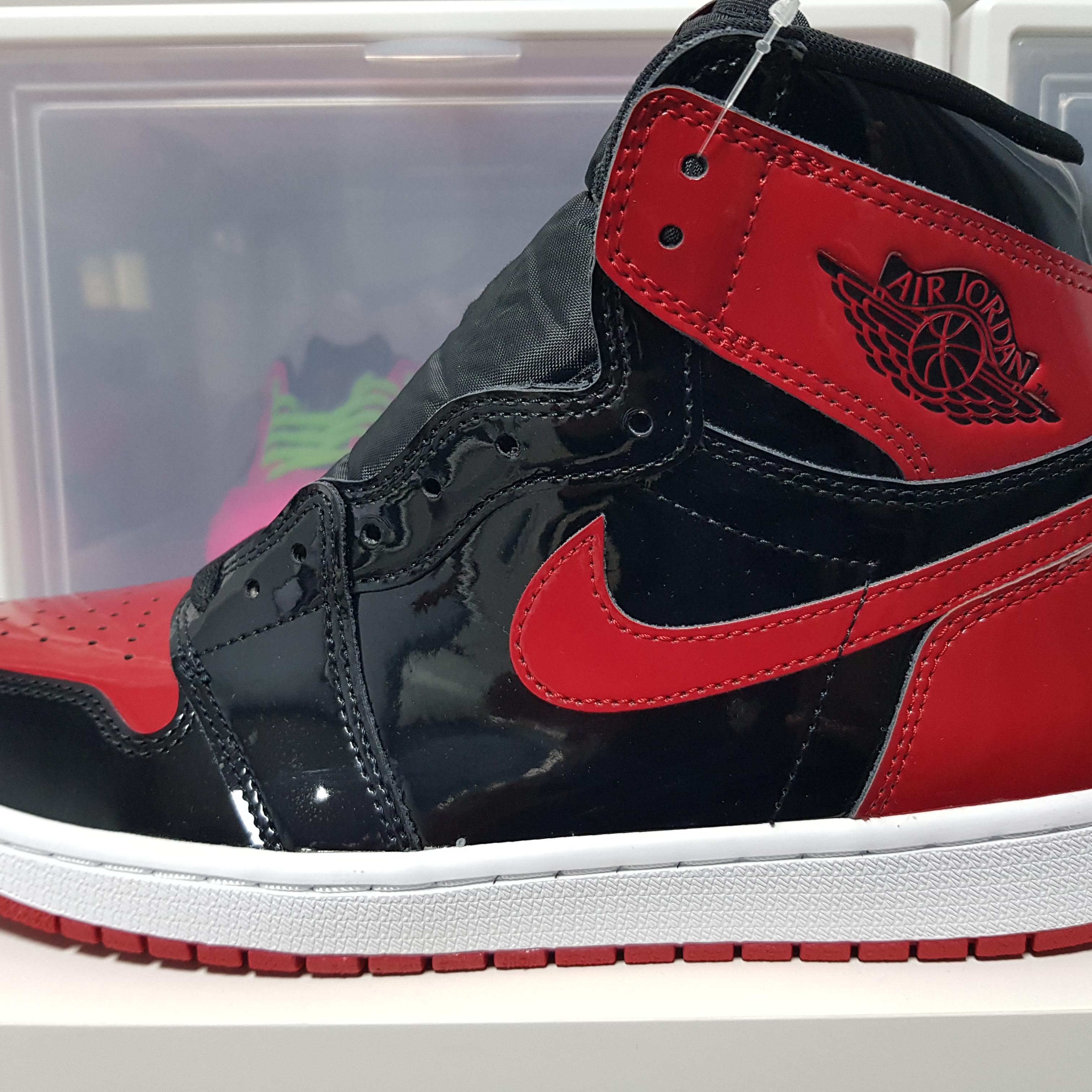 Jordan 1 Retro High OG Patent Bred 착용 스타일