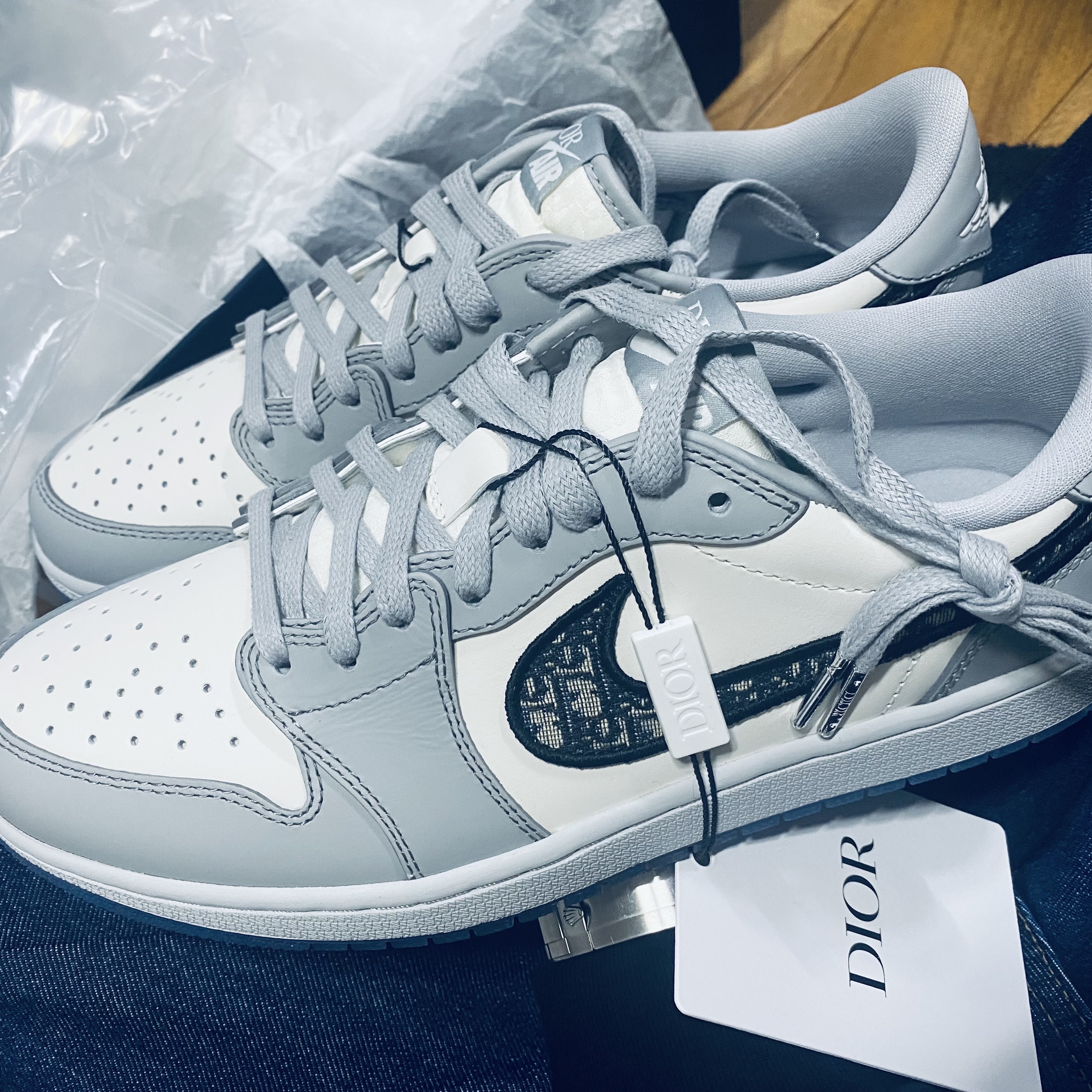 Jordan 1 x Dior Low OG 착용 스타일
