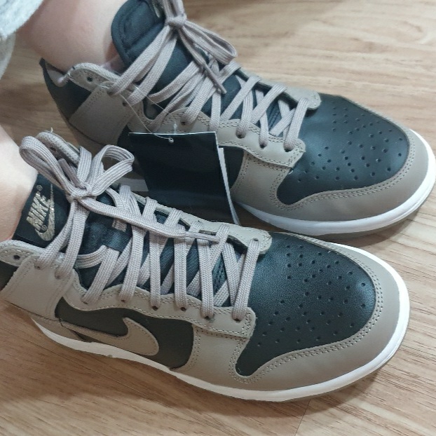(W) Nike Dunk High Moon Fossil 착용 스타일