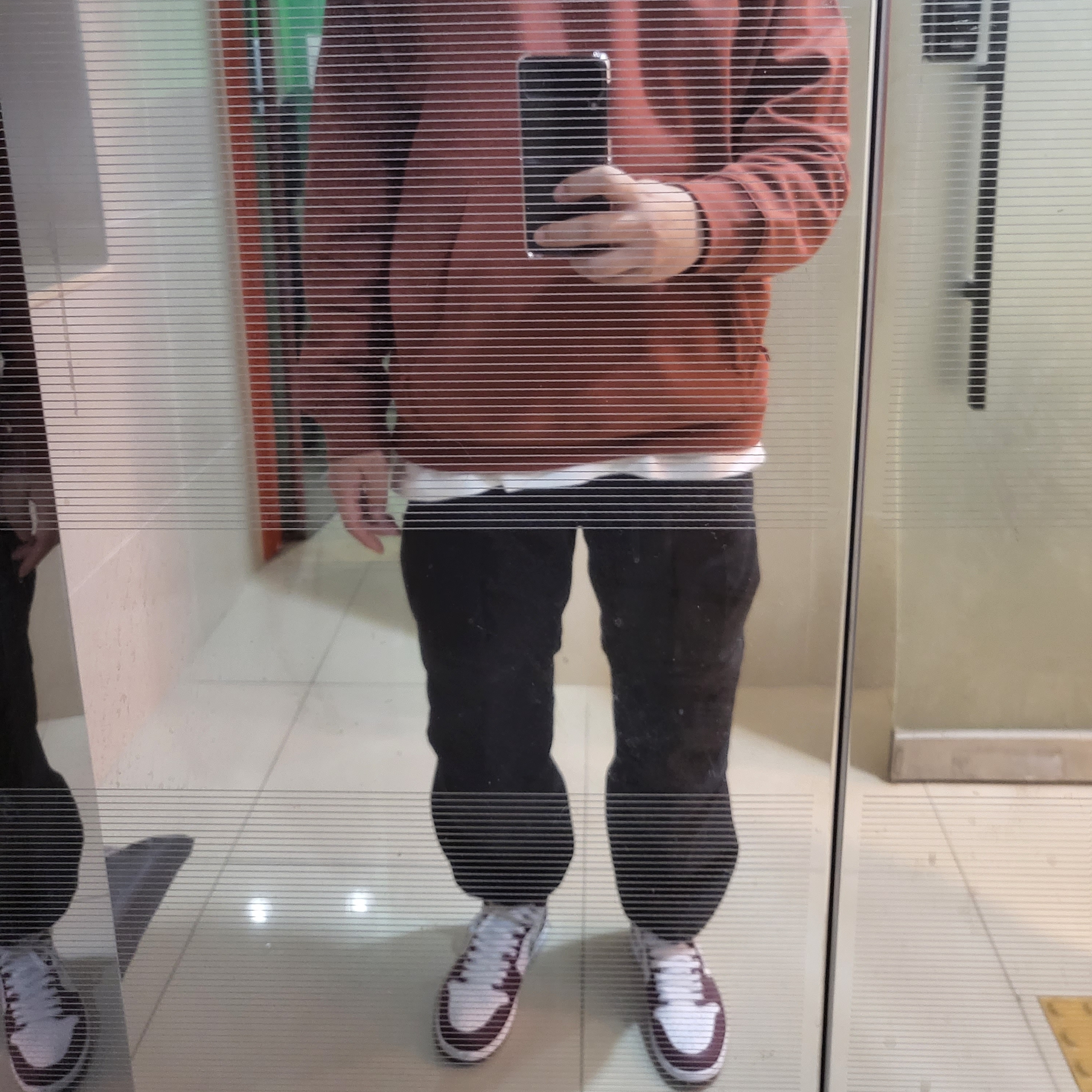 Nike ACG Pullover Fleece Hoodie Redstone - US/EU, Nike ACG Trail Pants Black - Asia 착용 스타일