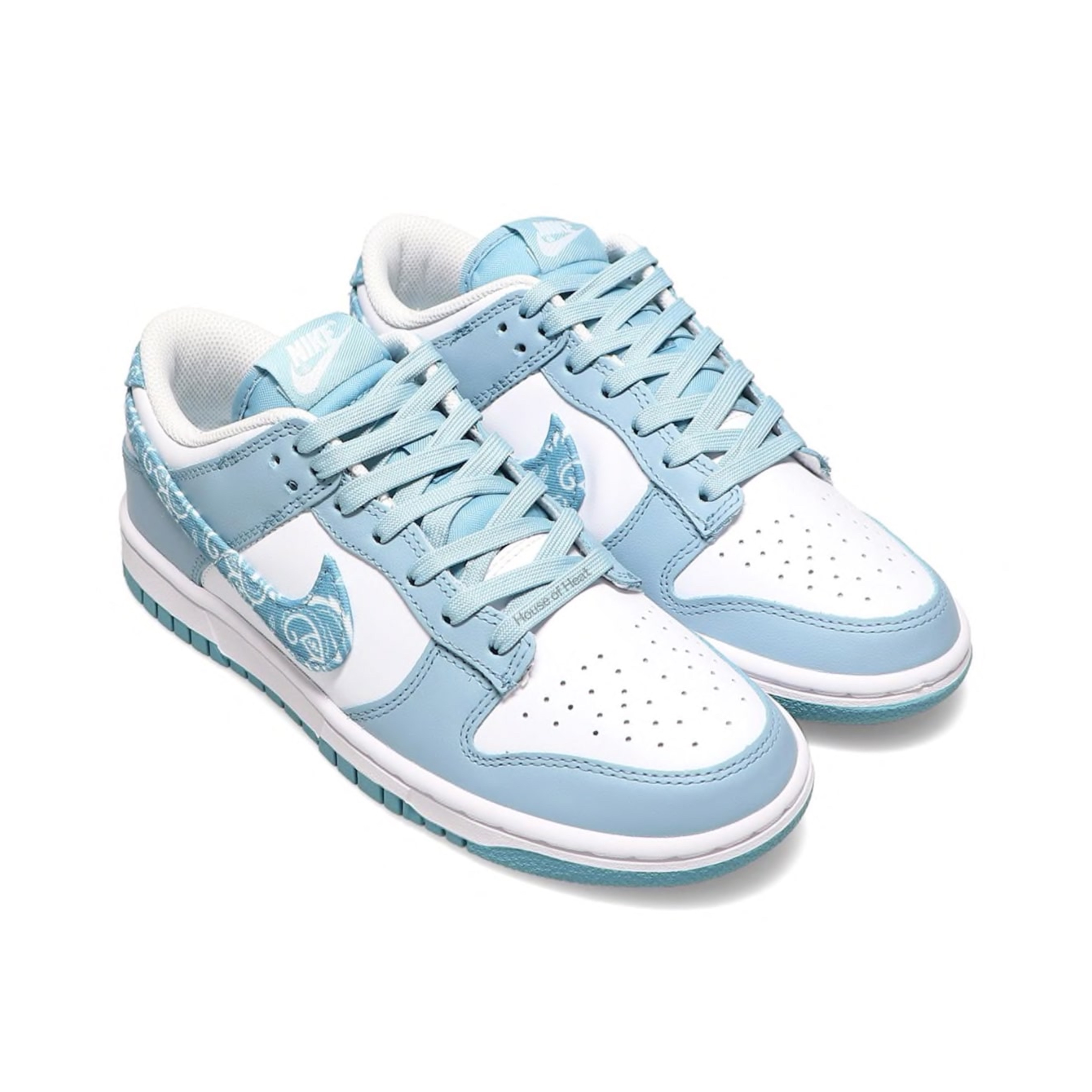 (W) Nike Dunk Low Essential Blue Paisley 착용 스타일 - 2