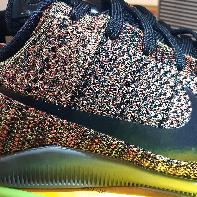 Nike Kobe 11 ALT Tumbled Grey 착용 스타일 - 3
