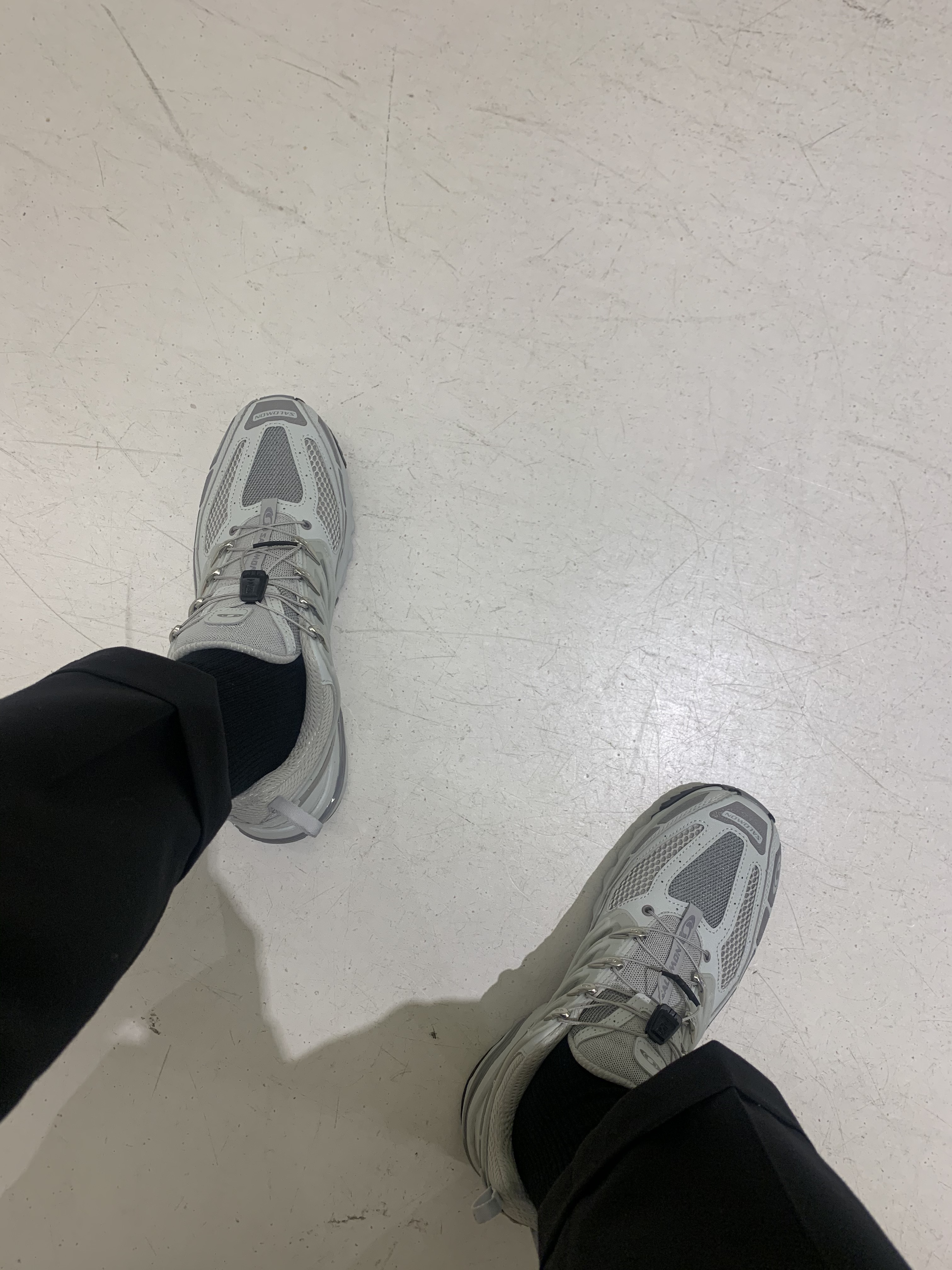 Salomon ACS Pro ADV Metal Frost Grey 착용 스타일 - 2