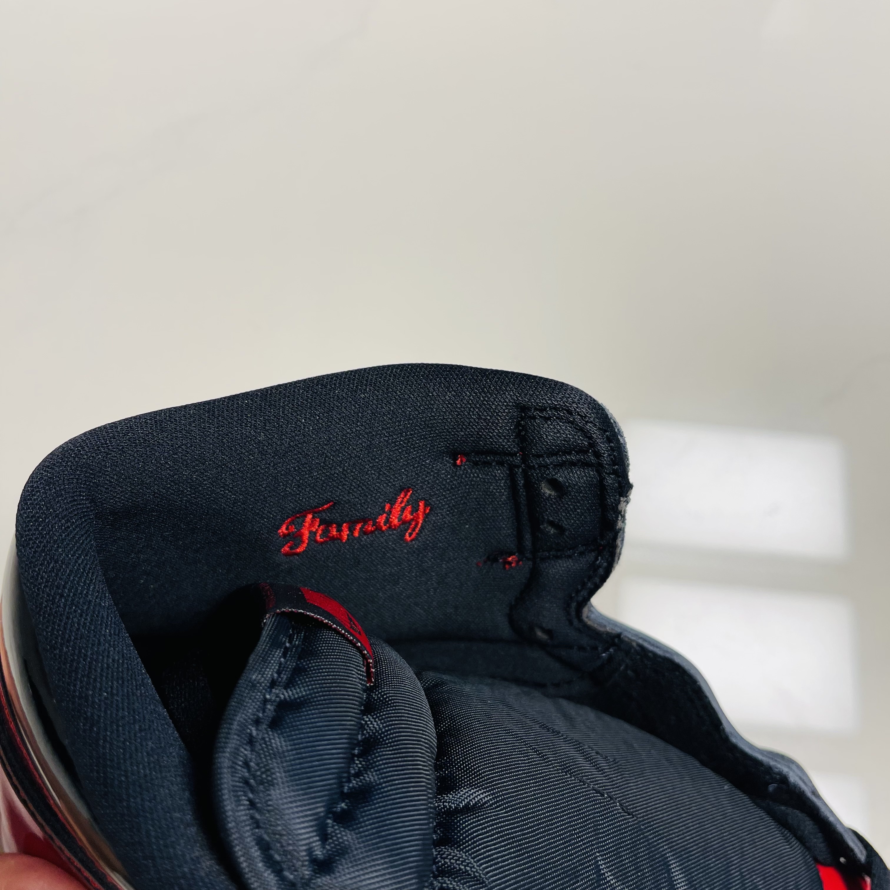 Jordan 1 Retro High OG Patent Bred 착용 스타일 - 3