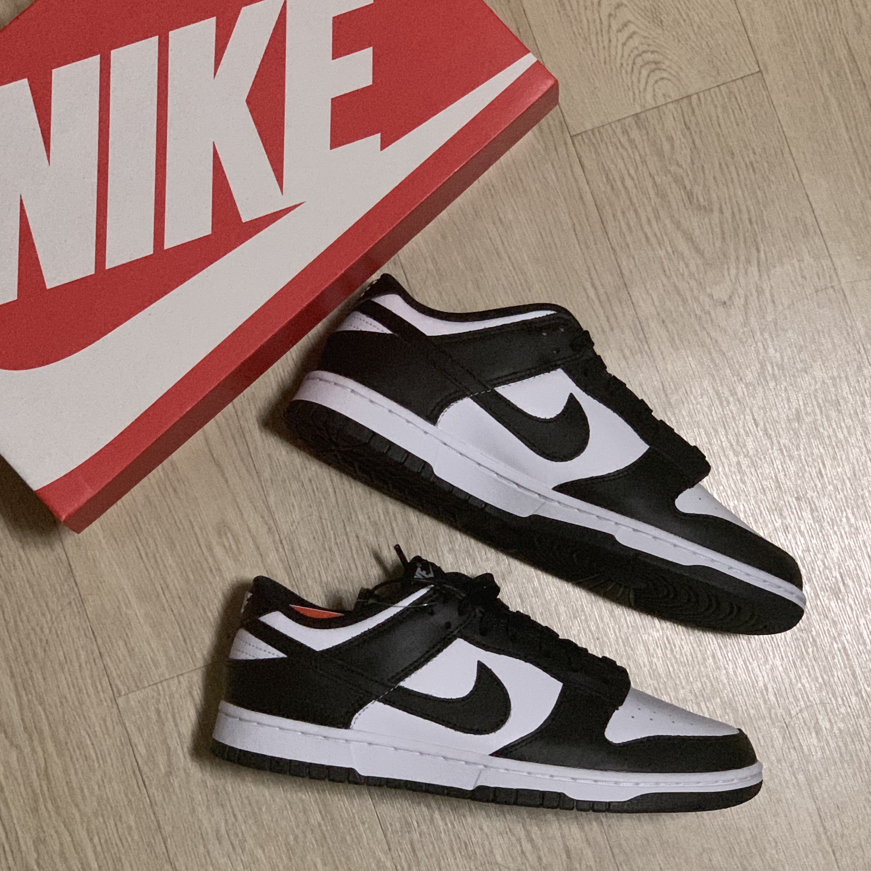 Nike Dunk Low Retro Black 착용 스타일