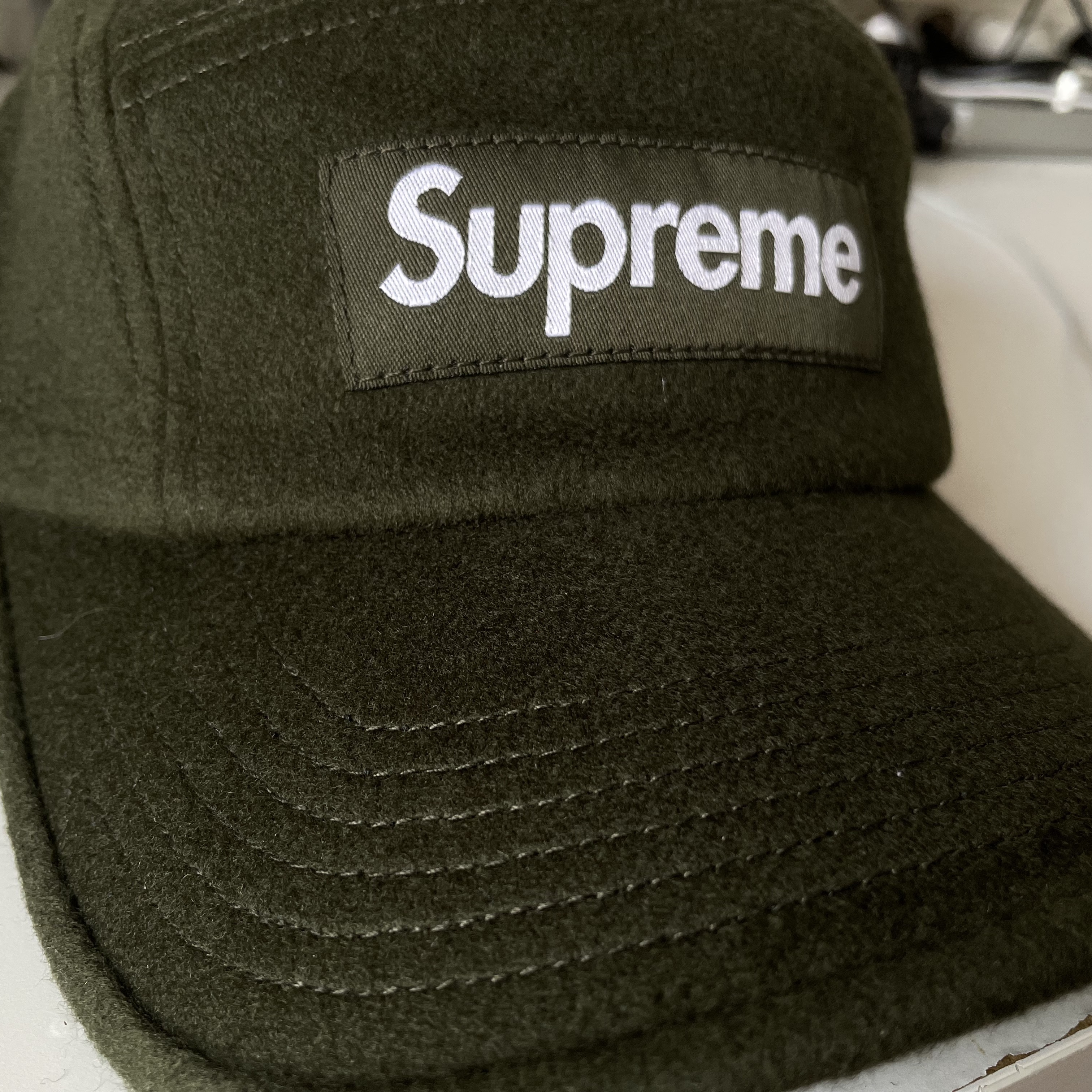 Supreme Wool Camp Cap Black - 21FW, Supreme Wool Camp Cap Olive - 21FW 착용 스타일