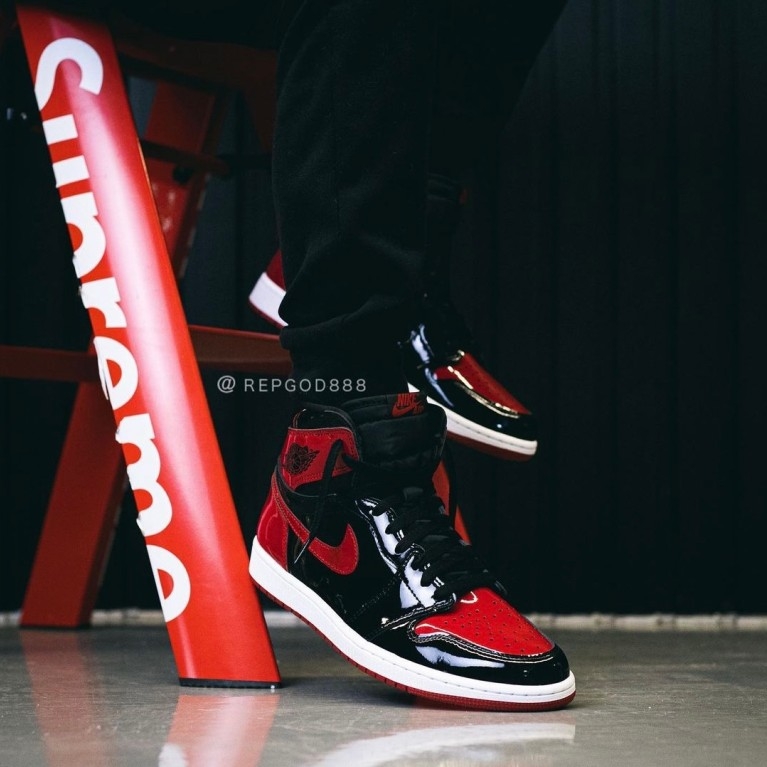 Jordan 1 Retro High OG Patent Bred 착용 스타일