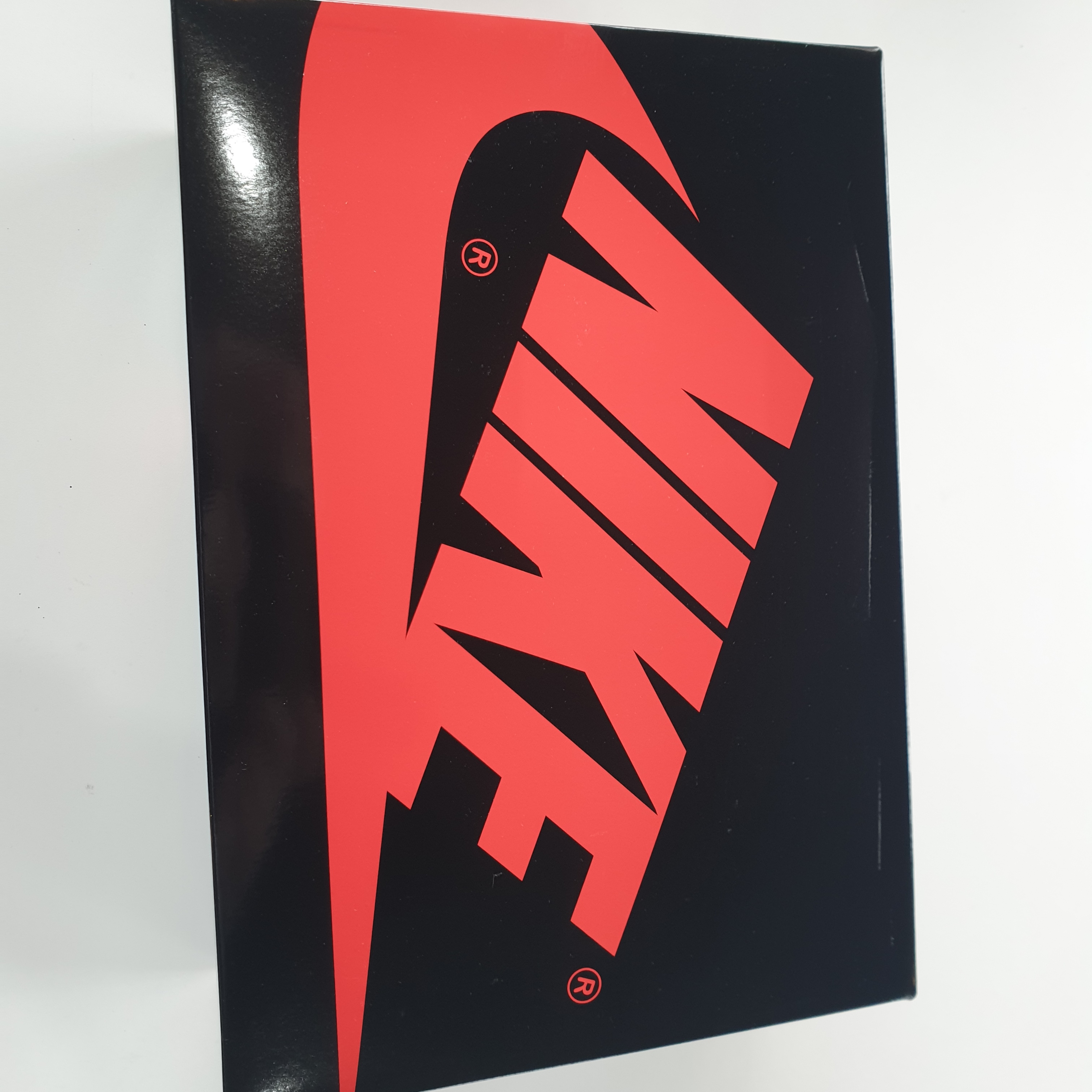 Jordan 1 Retro High OG Patent Bred 착용 스타일 - 3