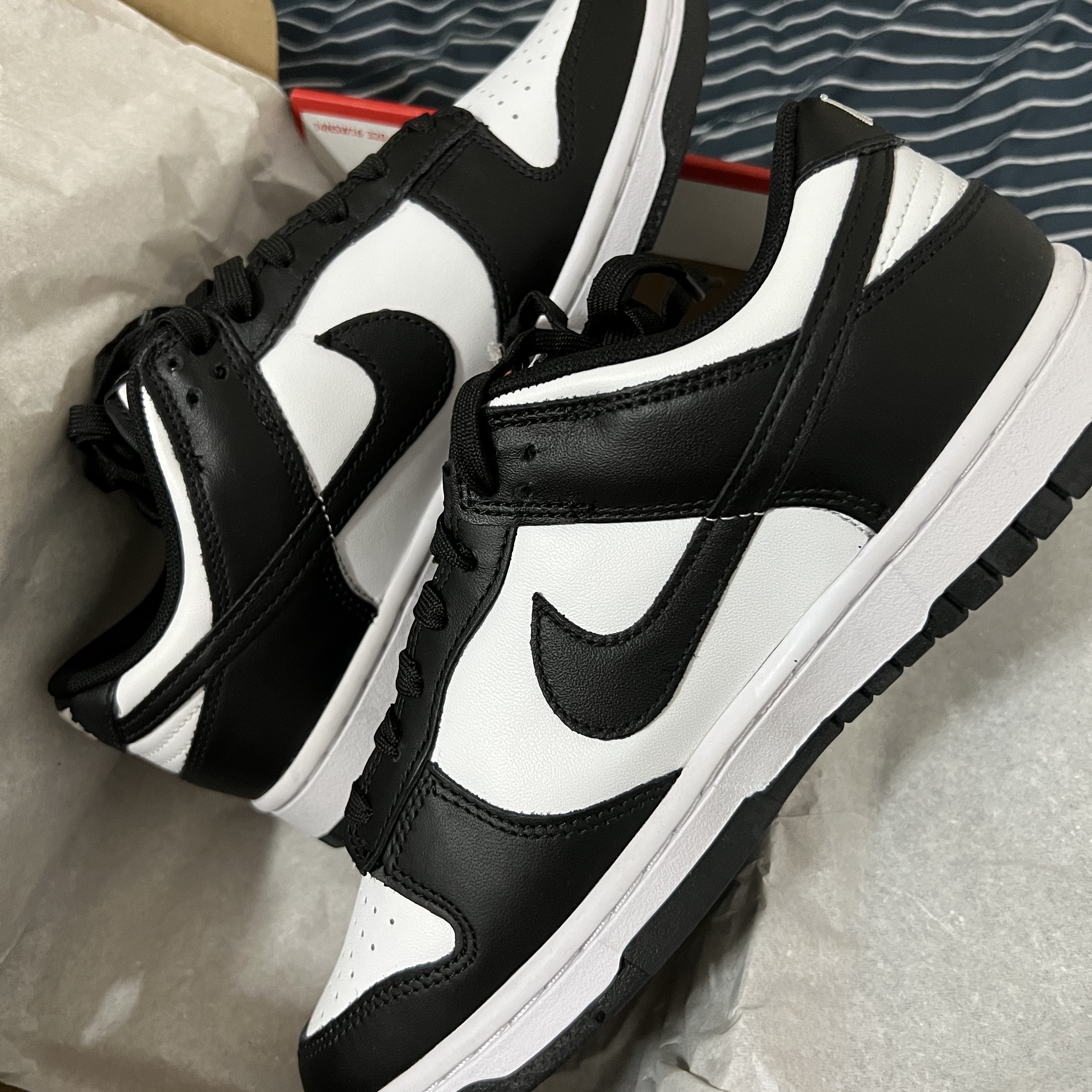 Nike Dunk Low Retro Black 착용 스타일