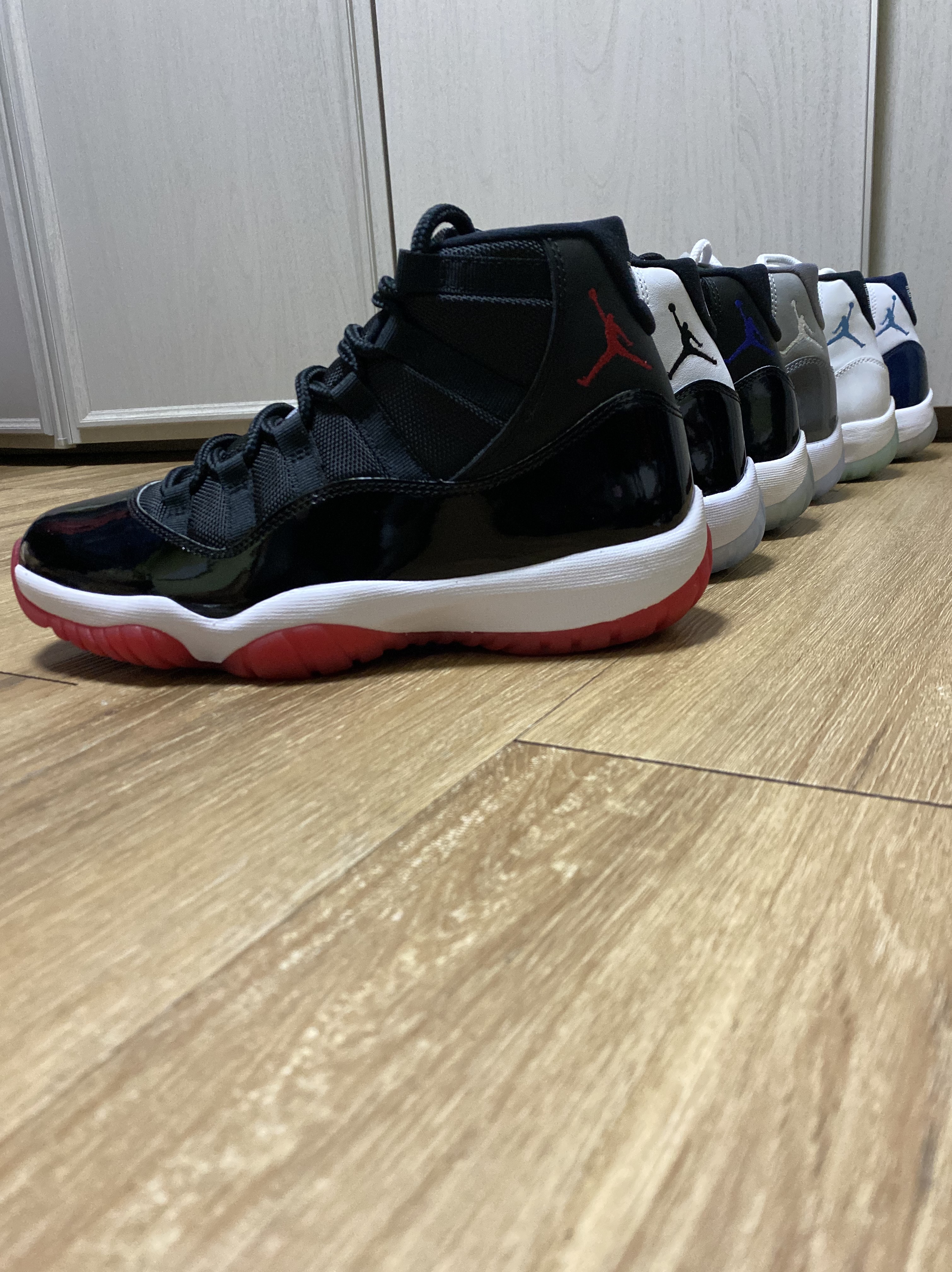 Jordan 11 Retro Cool Grey 2021, Nike Air Force 1 Low Retro Cocoa Snake 2018 착용 스타일 - 2