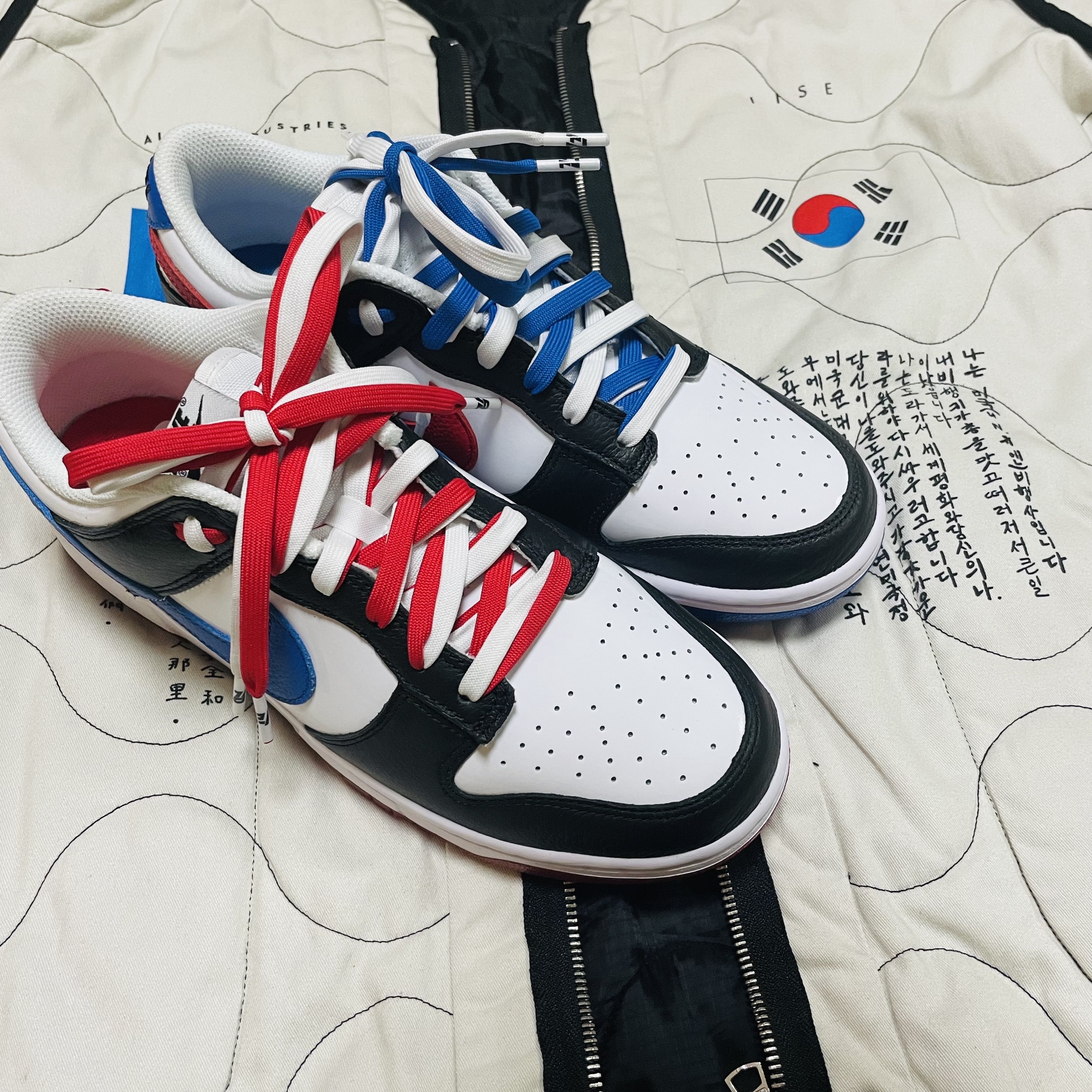 Nike Dunk Low SE Seoul 착용 스타일