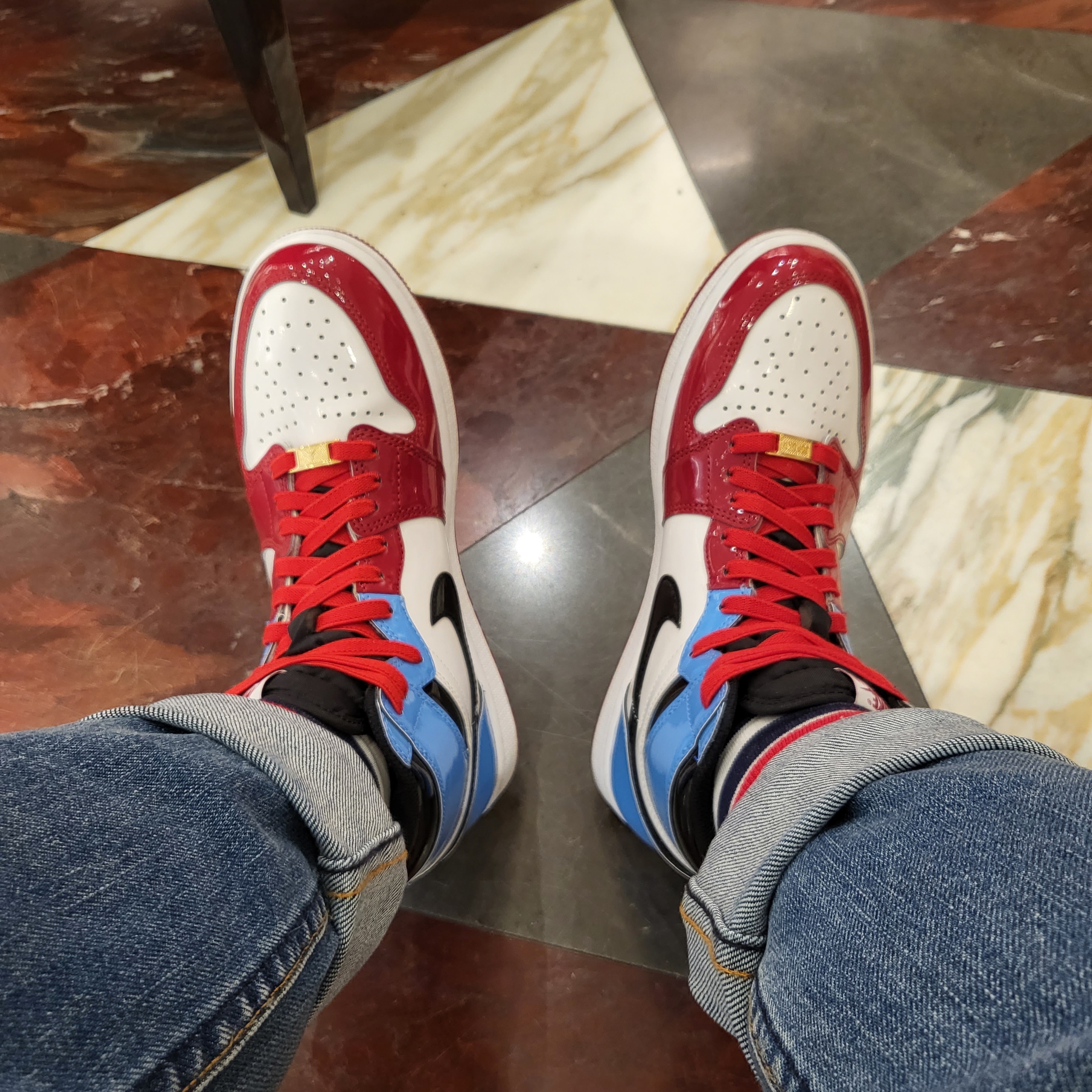 Jordan 1 Retro High Fearless UNC Chicago 착용 스타일