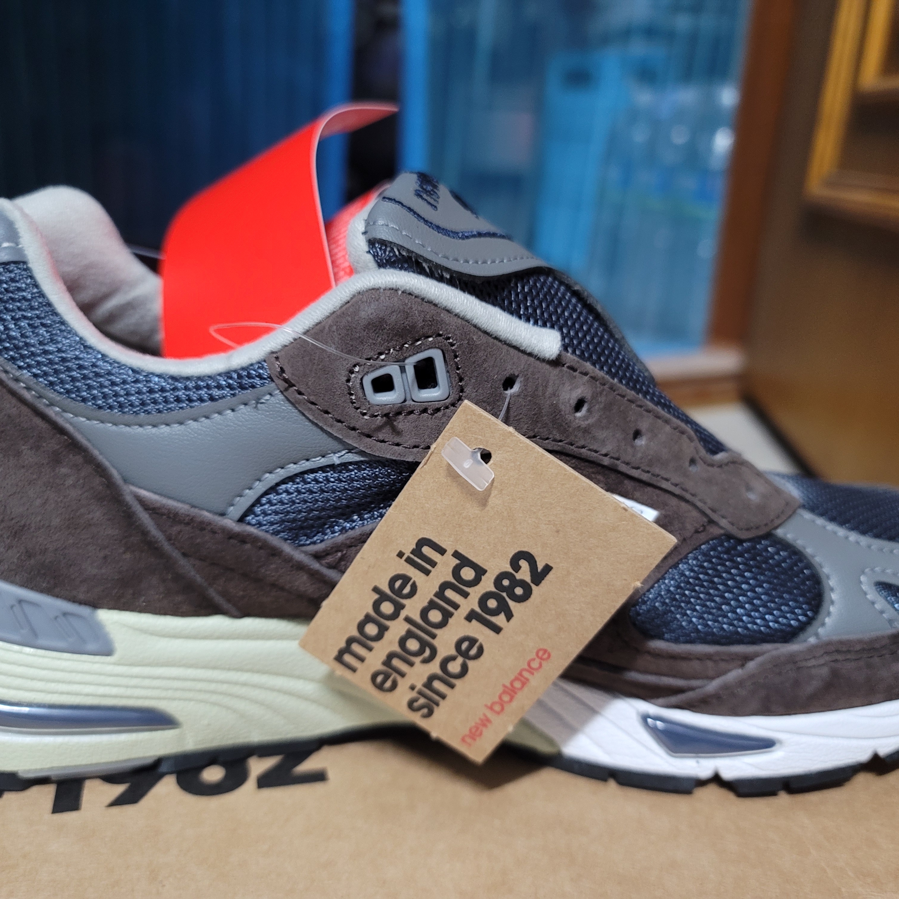New Balance 991 Made in UK Brown 착용 스타일 - 2