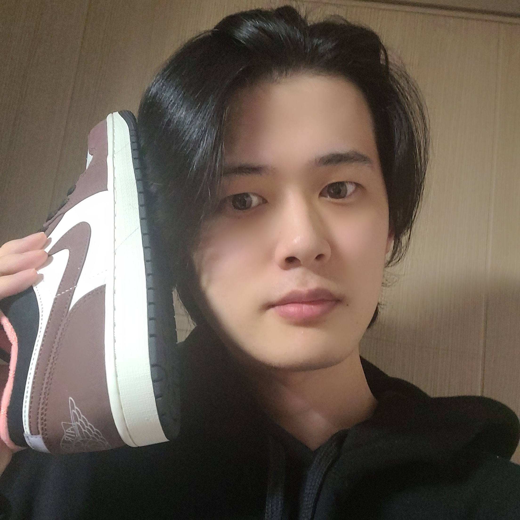 Jordan 1 Low SE Chocolate Bliss 착용 스타일 - 3