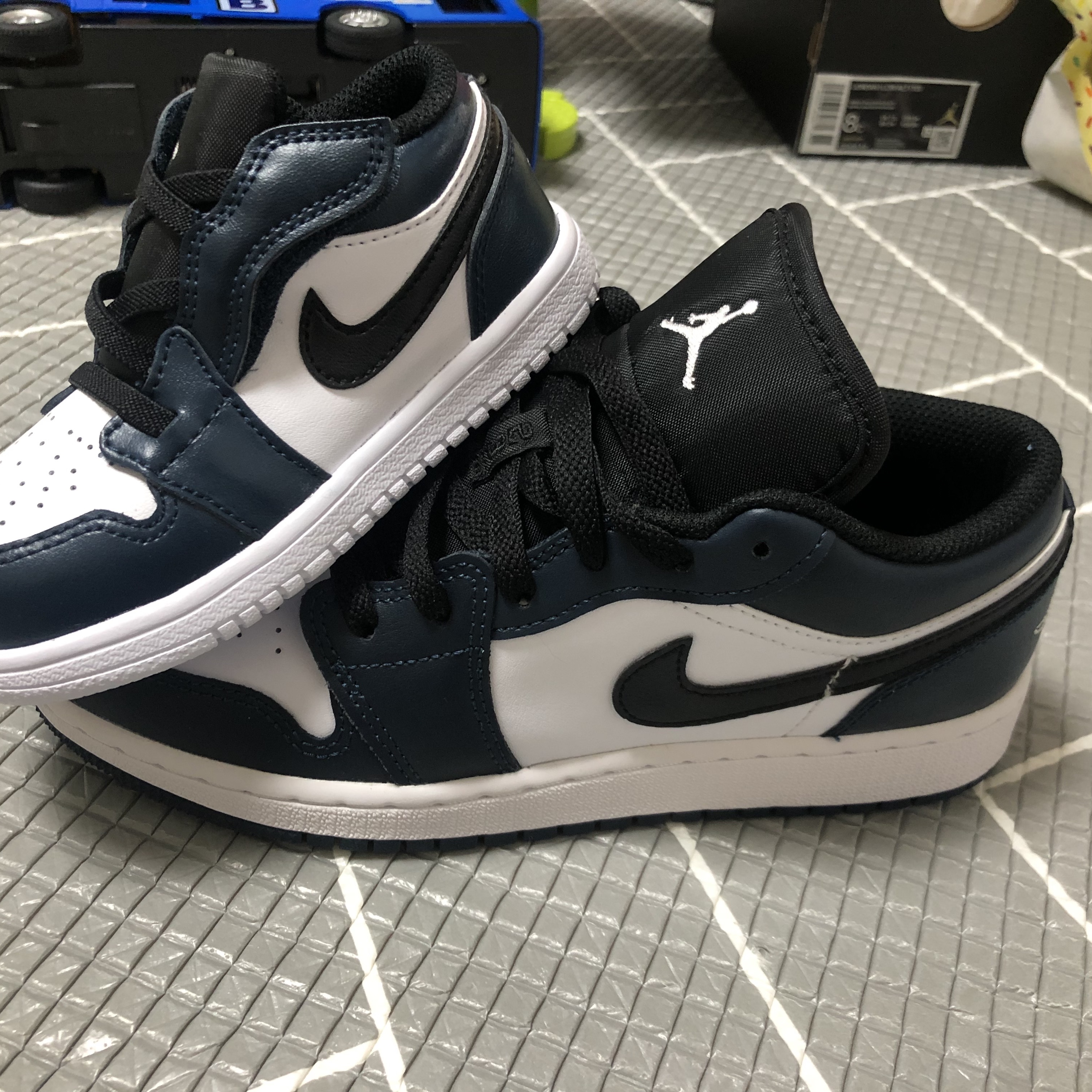 (PS) Jordan 1 Low Alt Armory Navy, (GS) Jordan 1 Low Armory Navy 착용 스타일 - 2