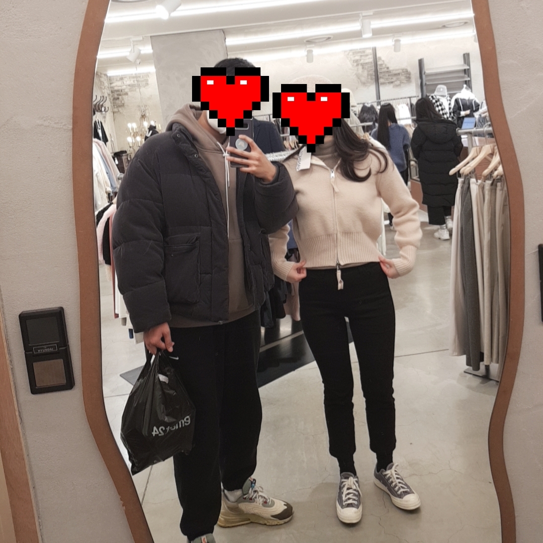 Nike x Travis Scott Air Max 270 React Cactus Trails, Converse x Play Comme des Garcons Chuck 70 Ox Steel Gray 착용 스타일 - 1