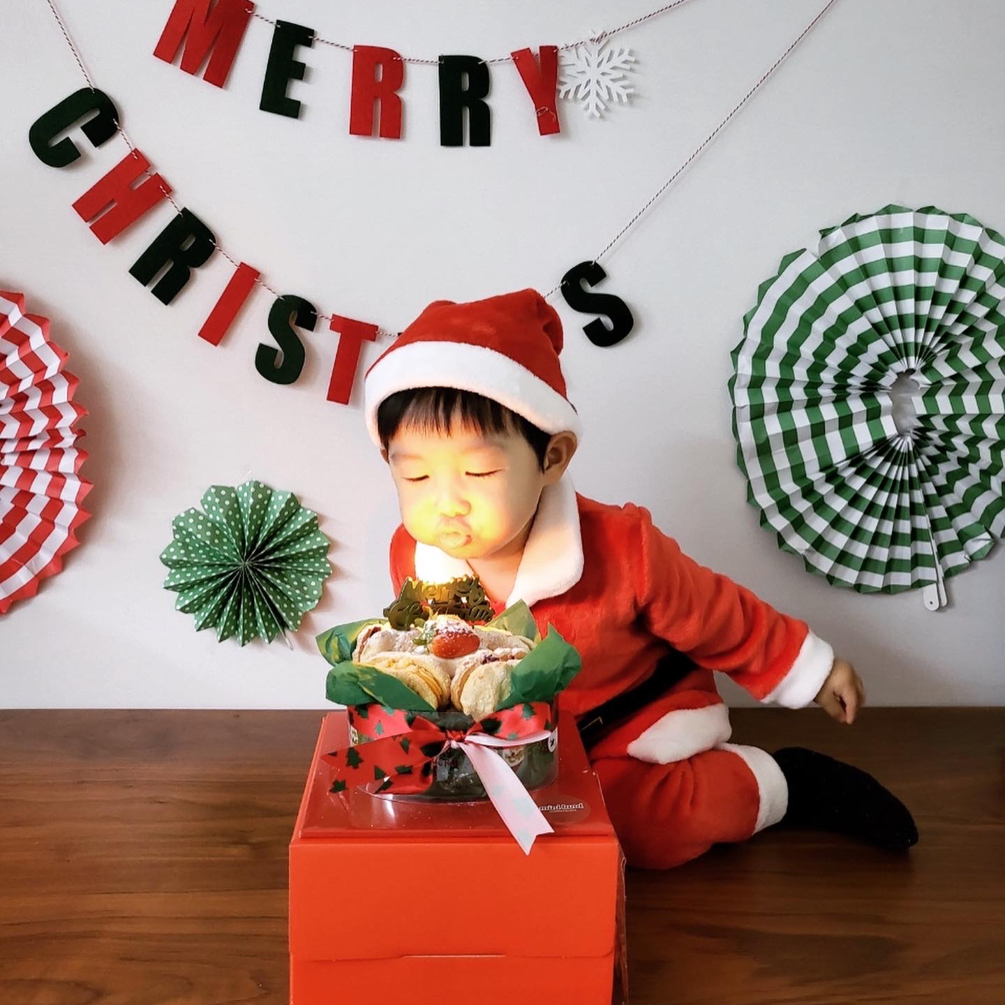 insta : s.u.p.r.e.m.e.213님의 스타일 - 3