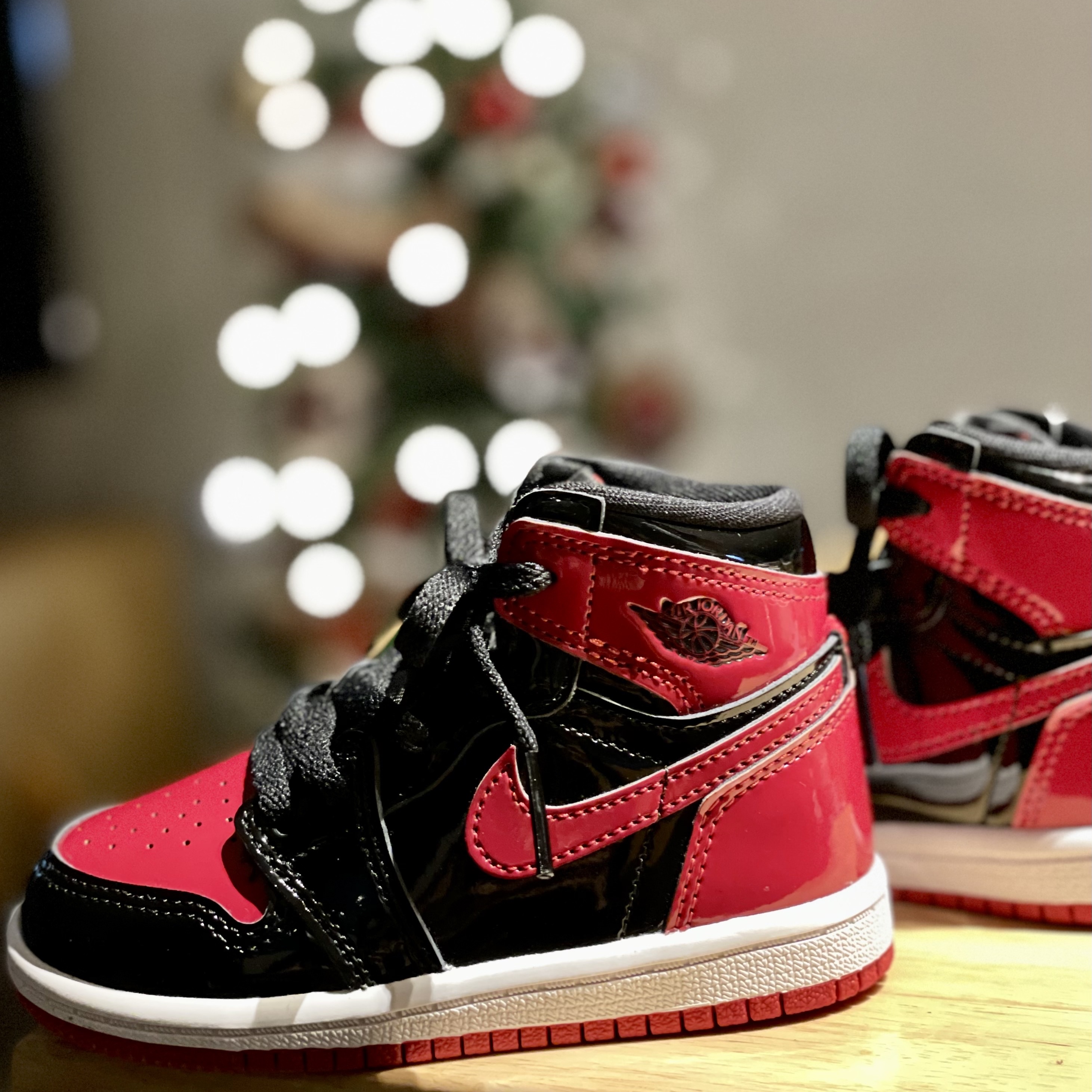 (TD) Jordan 1 Retro High OG Patent Bred 착용 스타일