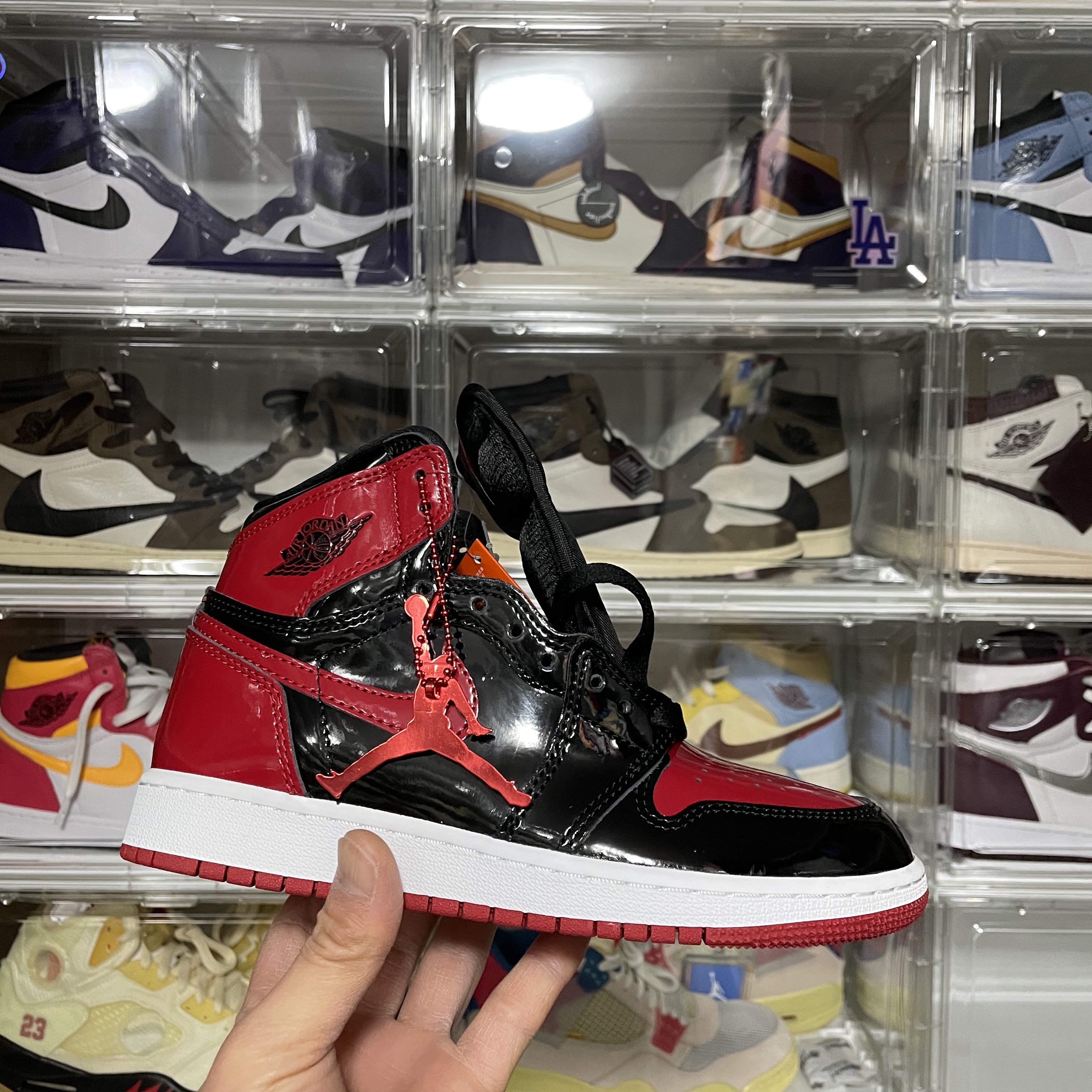 (GS) Jordan 1 Retro High OG Patent Bred 착용 스타일 - 1