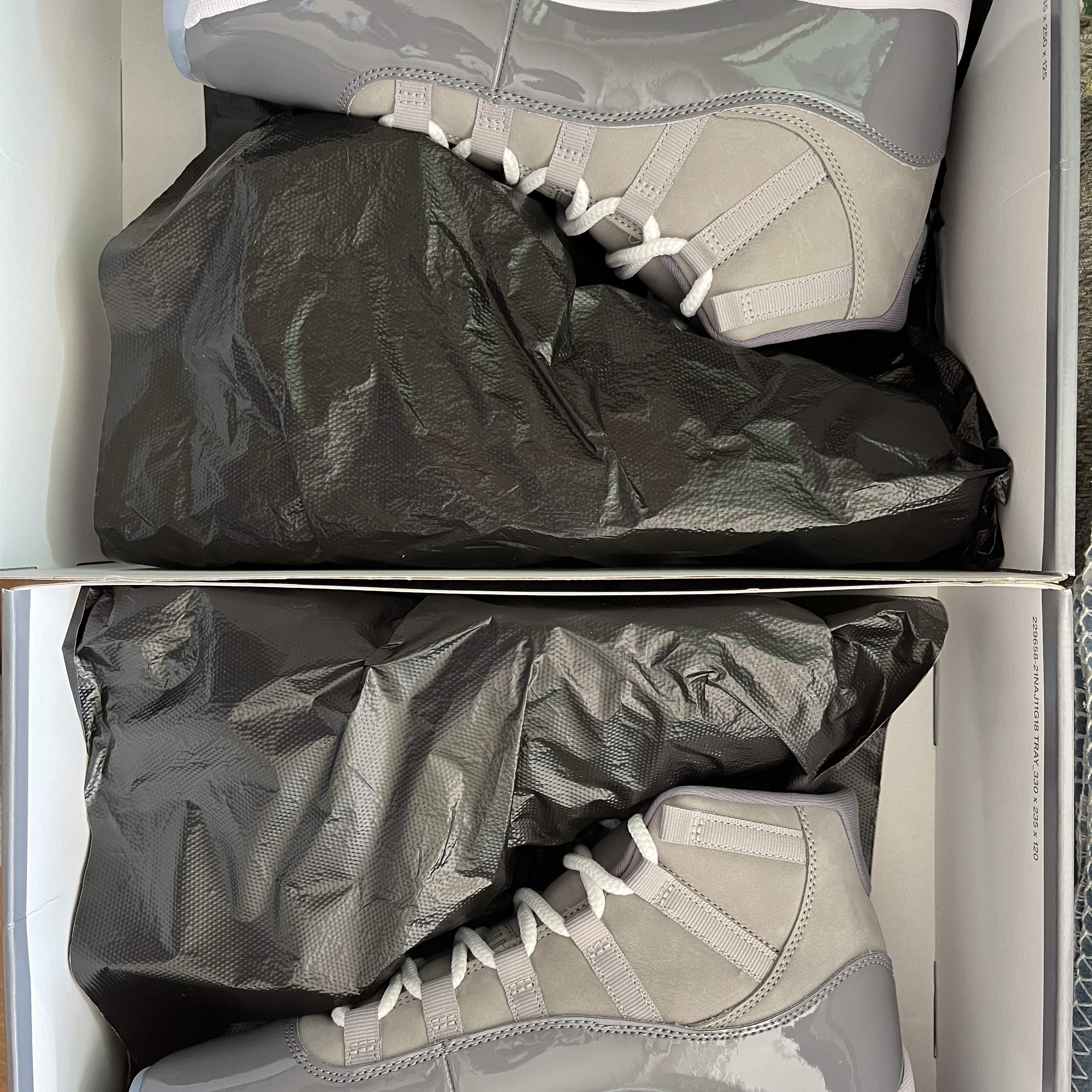 Jordan 11 Retro Cool Grey 2021, (GS) Jordan 11 Retro Cool Grey 2021 착용 스타일 - 2