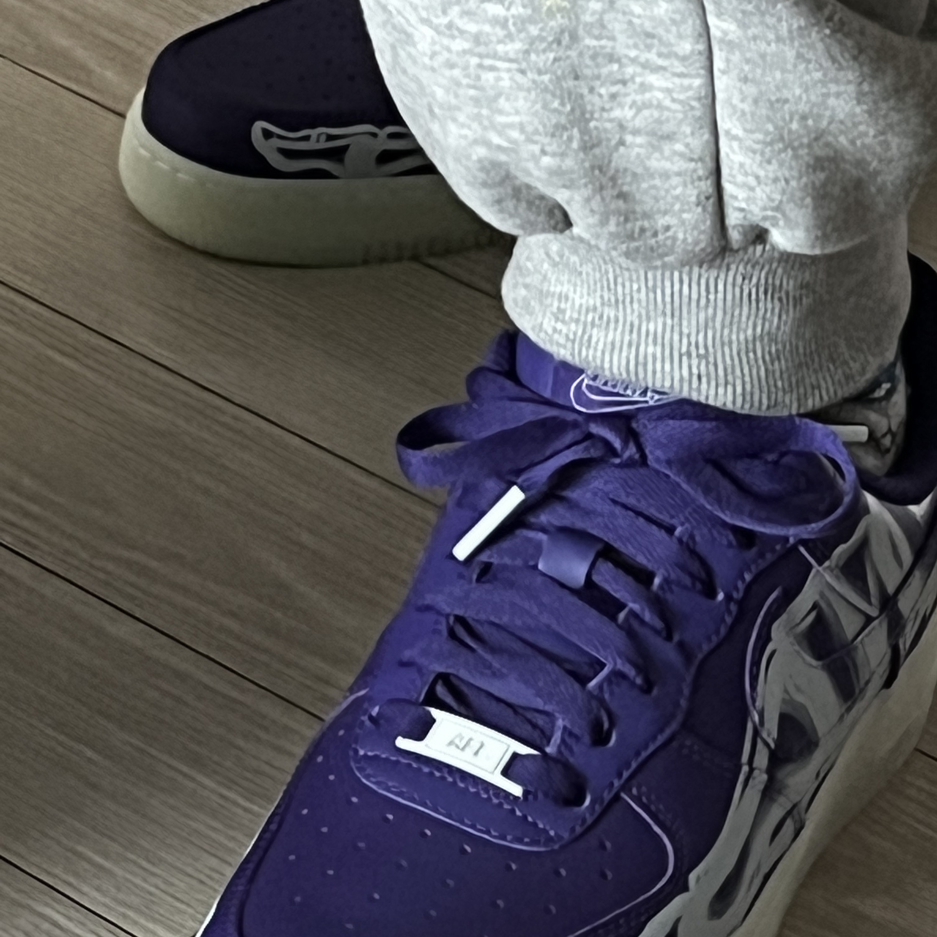 Nike Air Force 1 Low '07 Purple Skeleton 착용 스타일 - 1