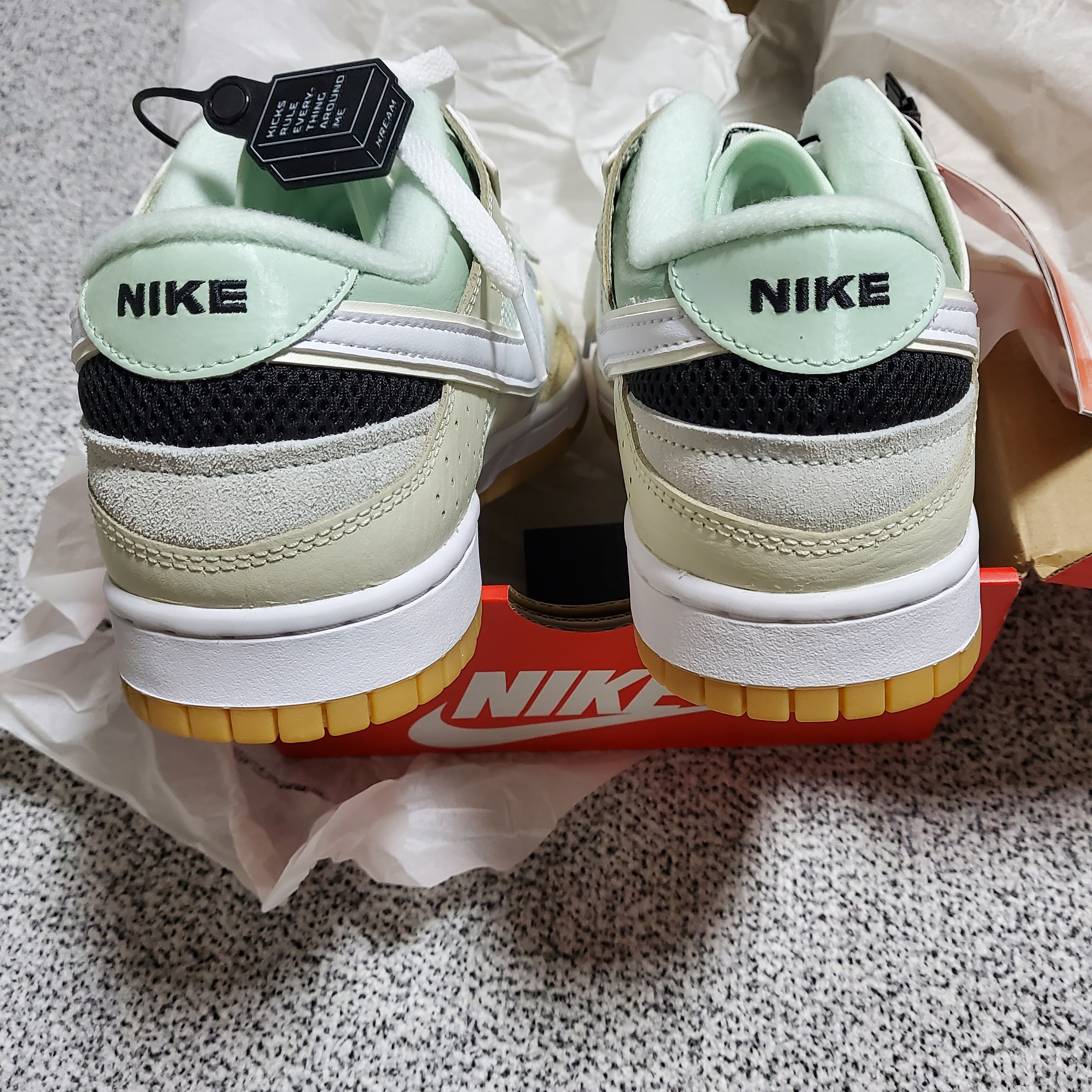 Nike Dunk Scrap Sea Glass 착용 스타일 - 3