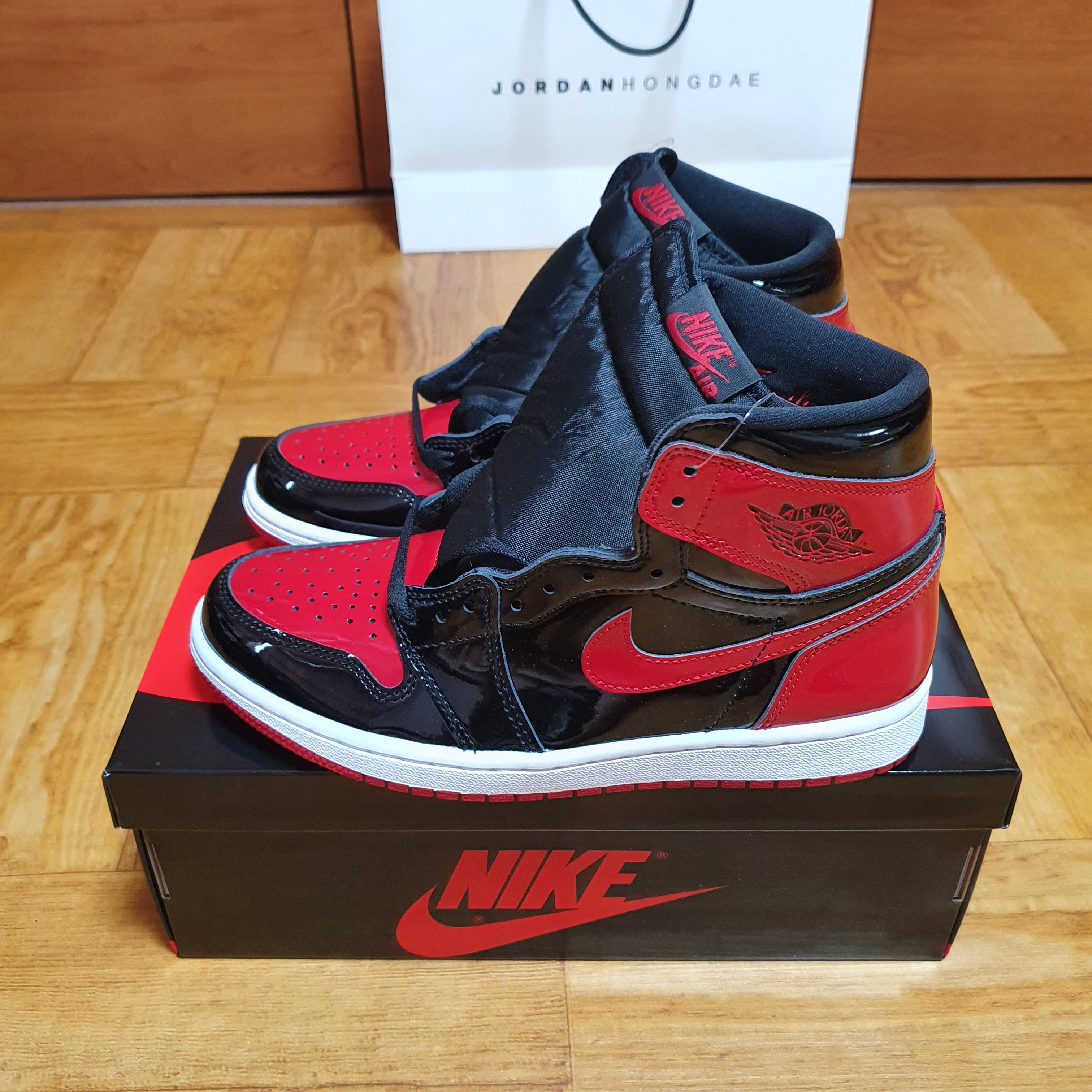 Jordan 1 Retro High OG Patent Bred 착용 스타일