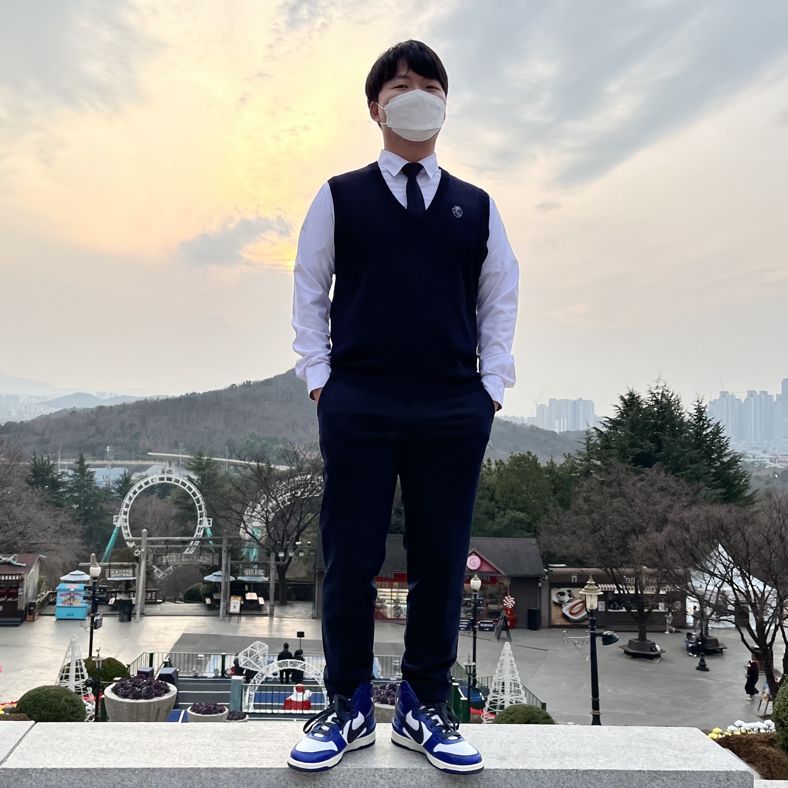 Nike x Ambush Dunk High Deep Royal Blue 착용 스타일