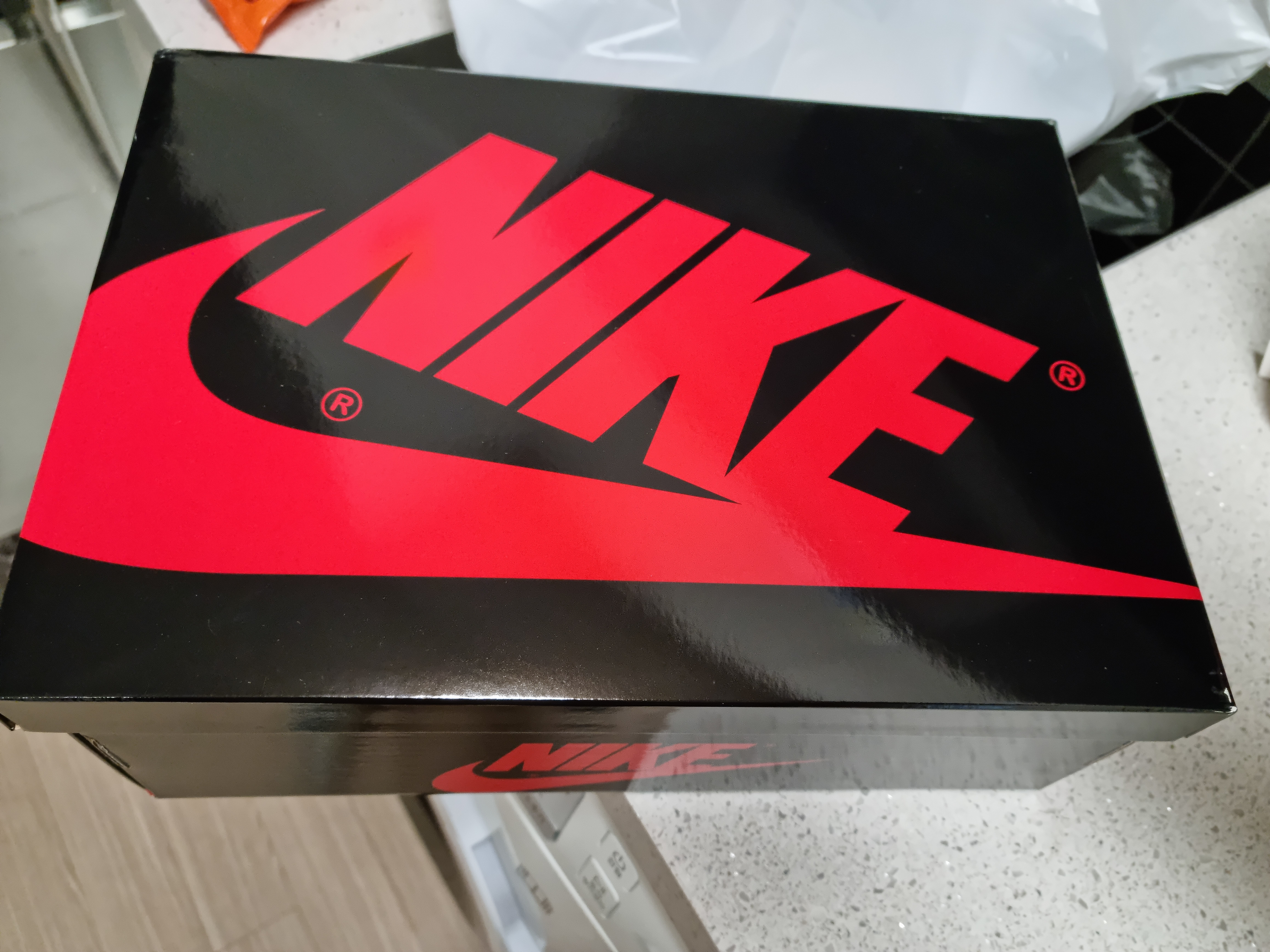 Jordan 1 Retro High OG Patent Bred 착용 스타일 - 2