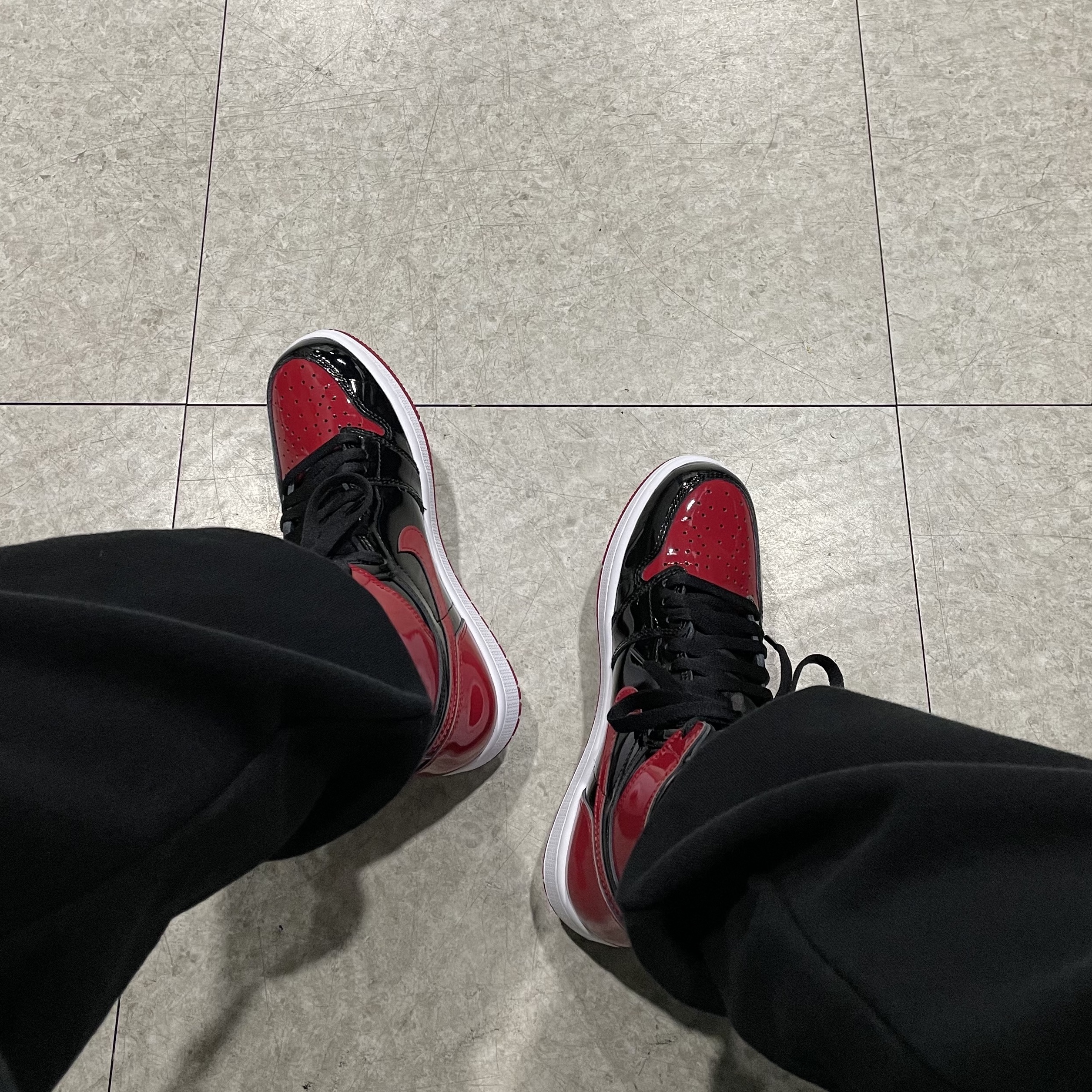 Jordan 1 Retro High OG Patent Bred 착용 스타일