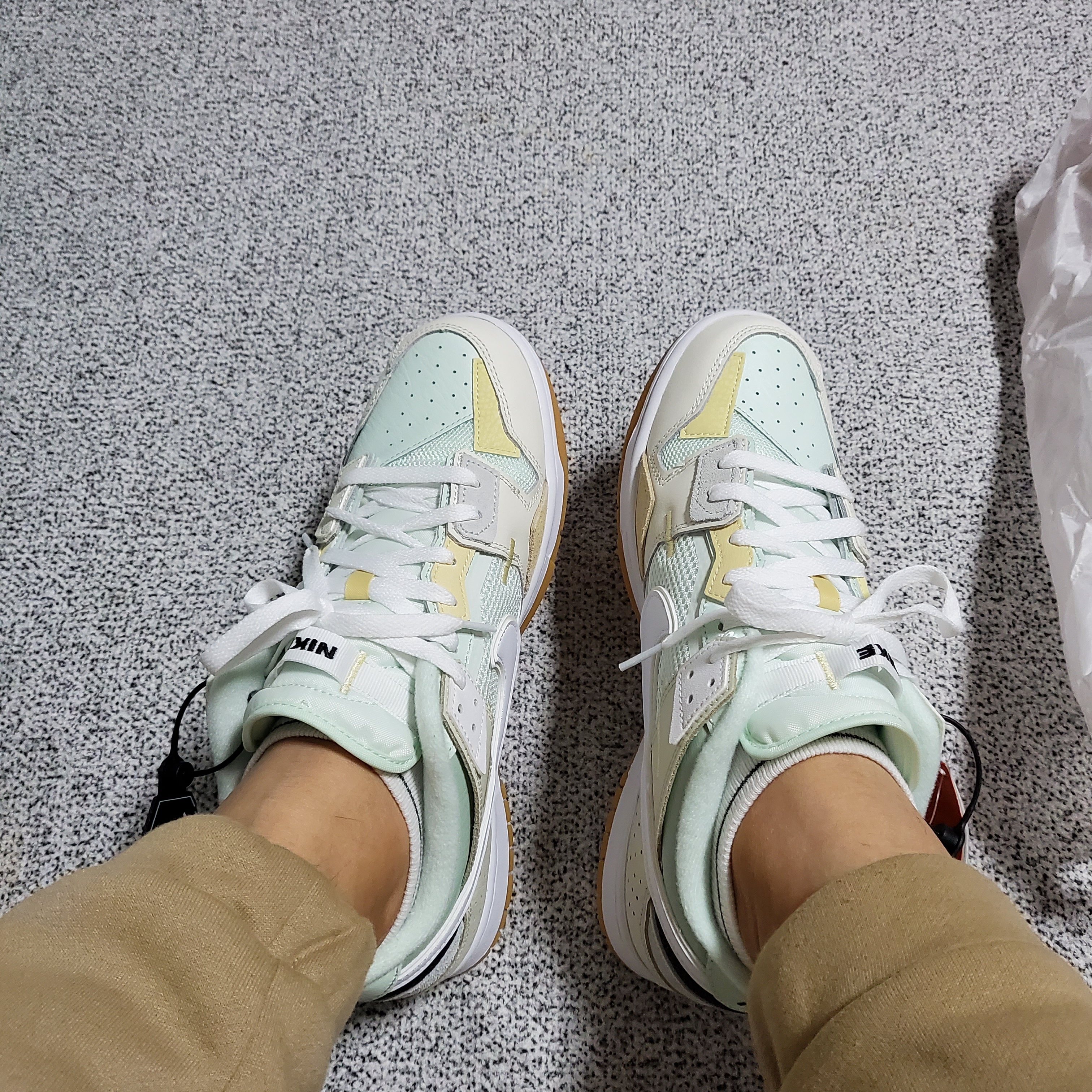 Nike Dunk Scrap Sea Glass 착용 스타일 - 1