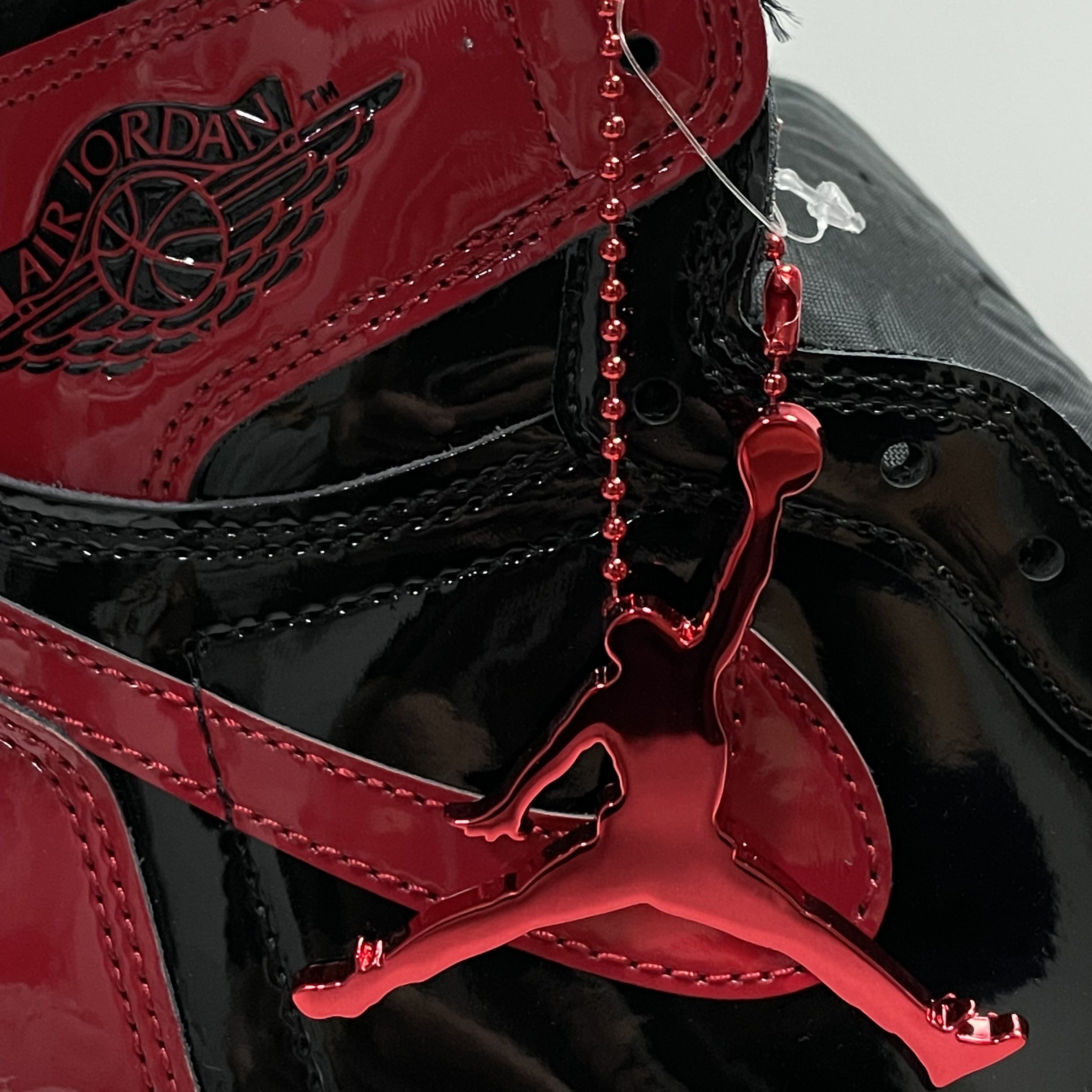 Jordan 1 Retro High OG Patent Bred 착용 스타일 - 2