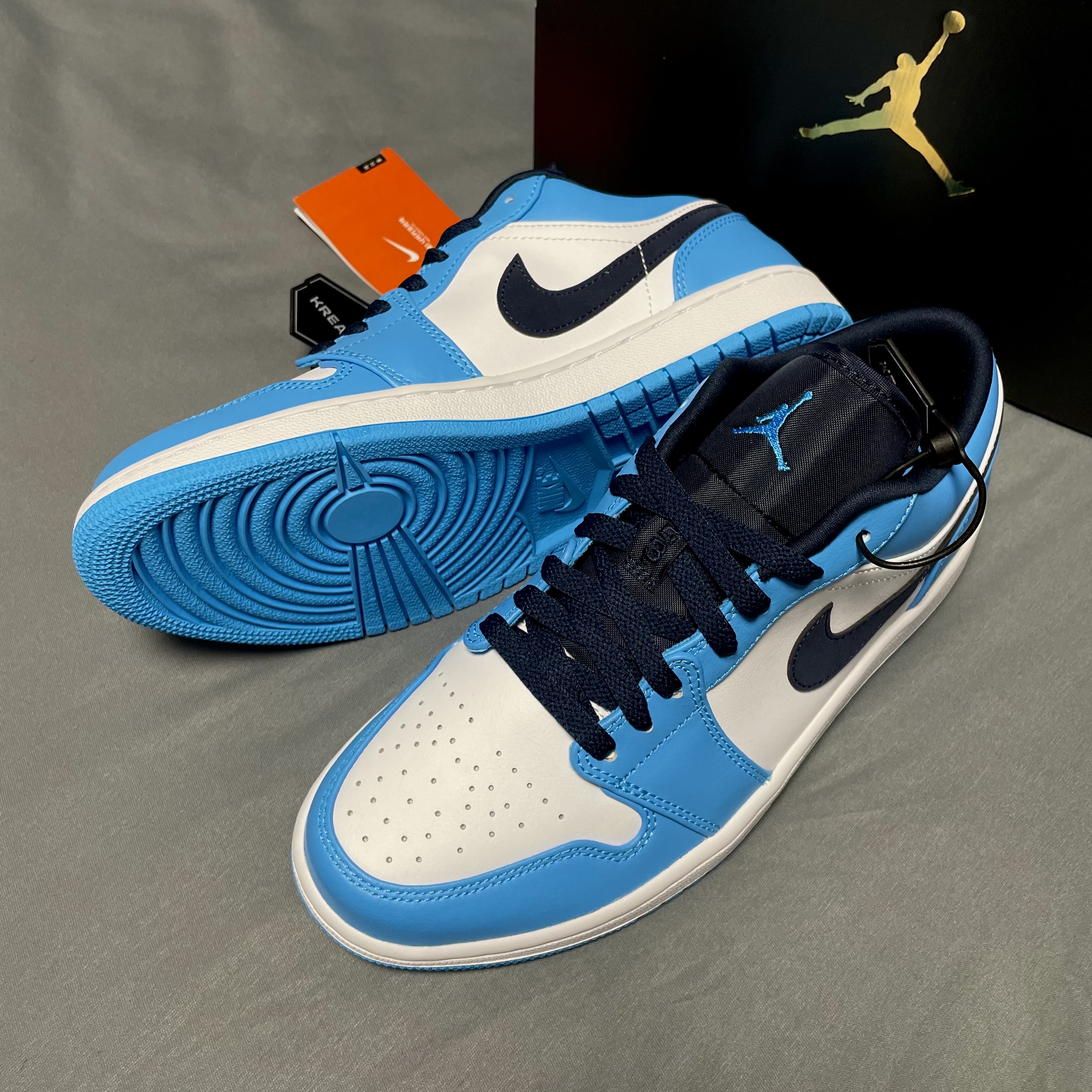 Jordan 1 Low Dark Powder Blue 착용 스타일