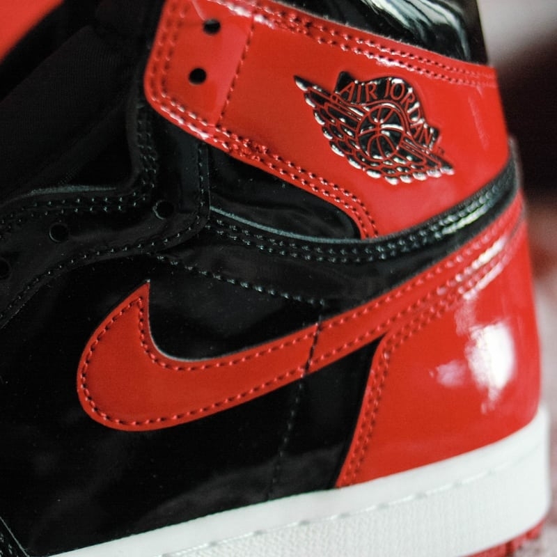 Jordan 1 Retro High OG Patent Bred 착용 스타일 - 3
