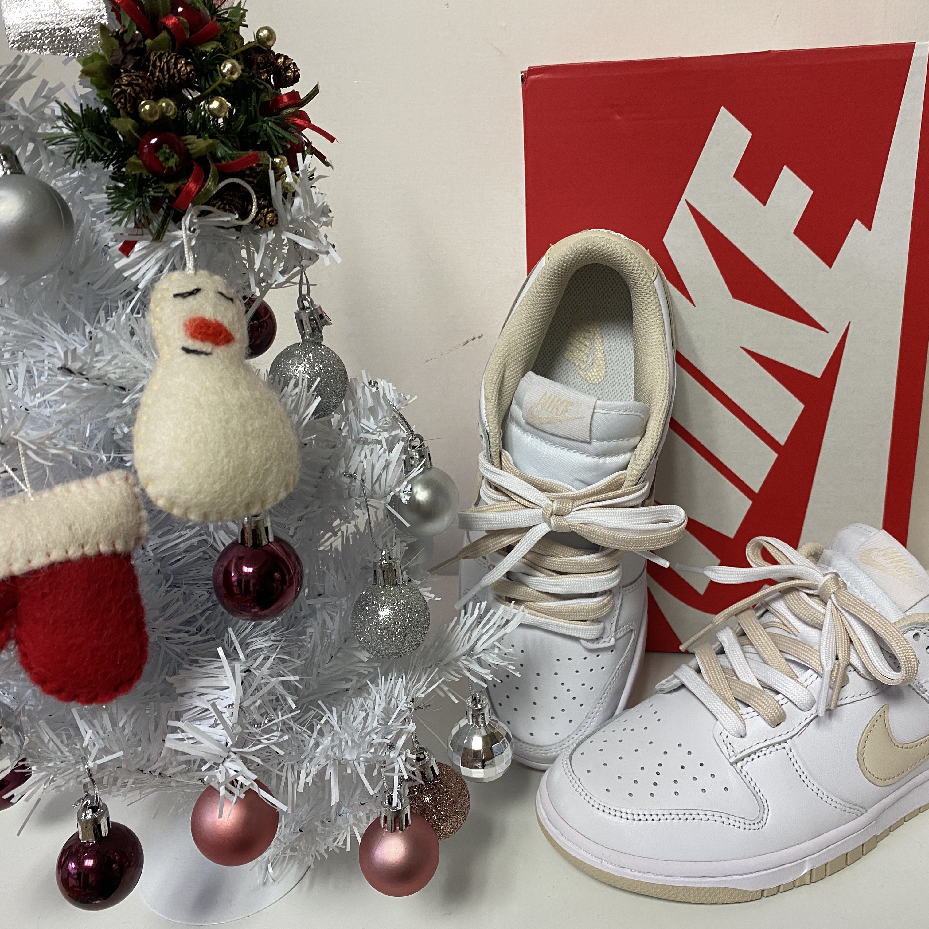 (W) Nike Dunk Low Pearl White 착용 스타일