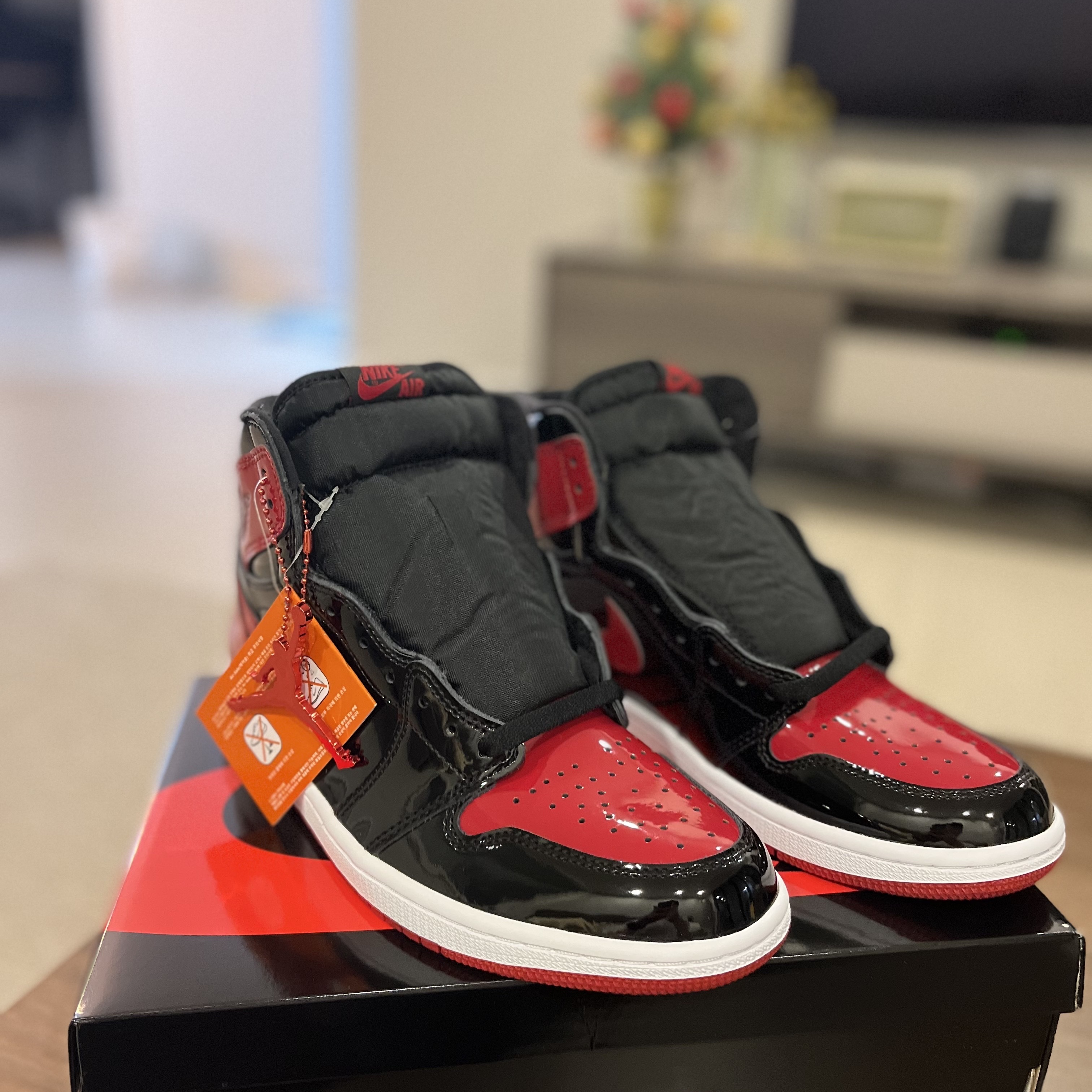 Jordan 1 Retro High OG Patent Bred 착용 스타일