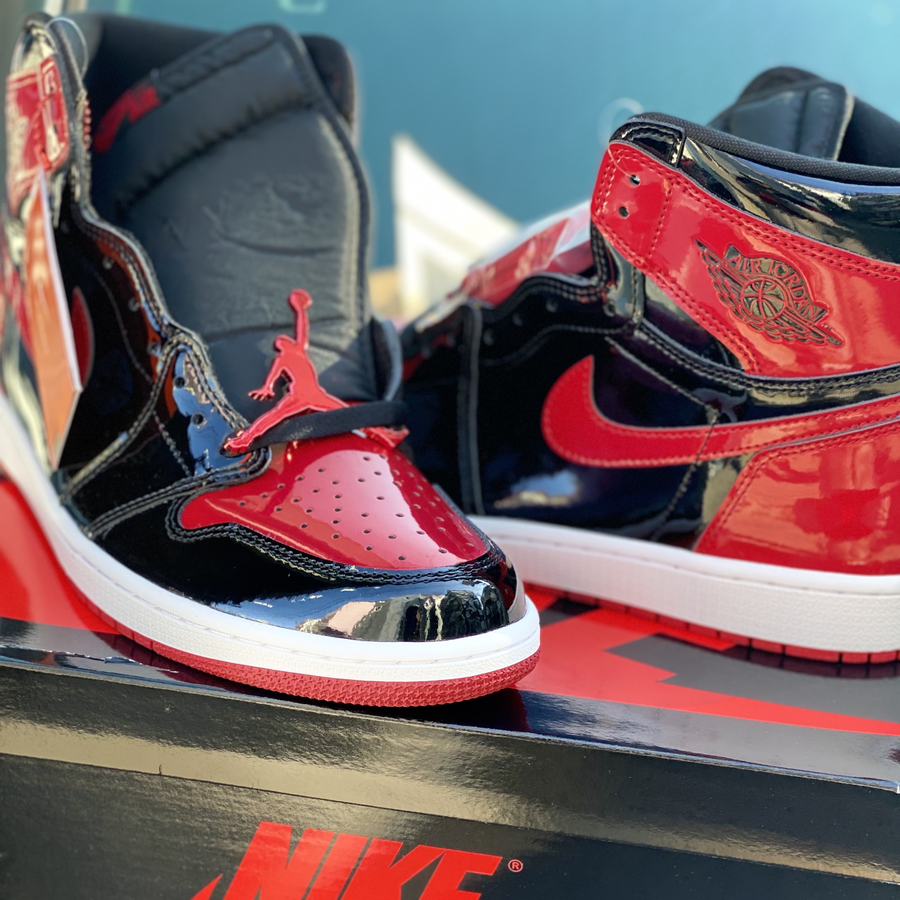 Jordan 1 Retro High OG Patent Bred 착용 스타일