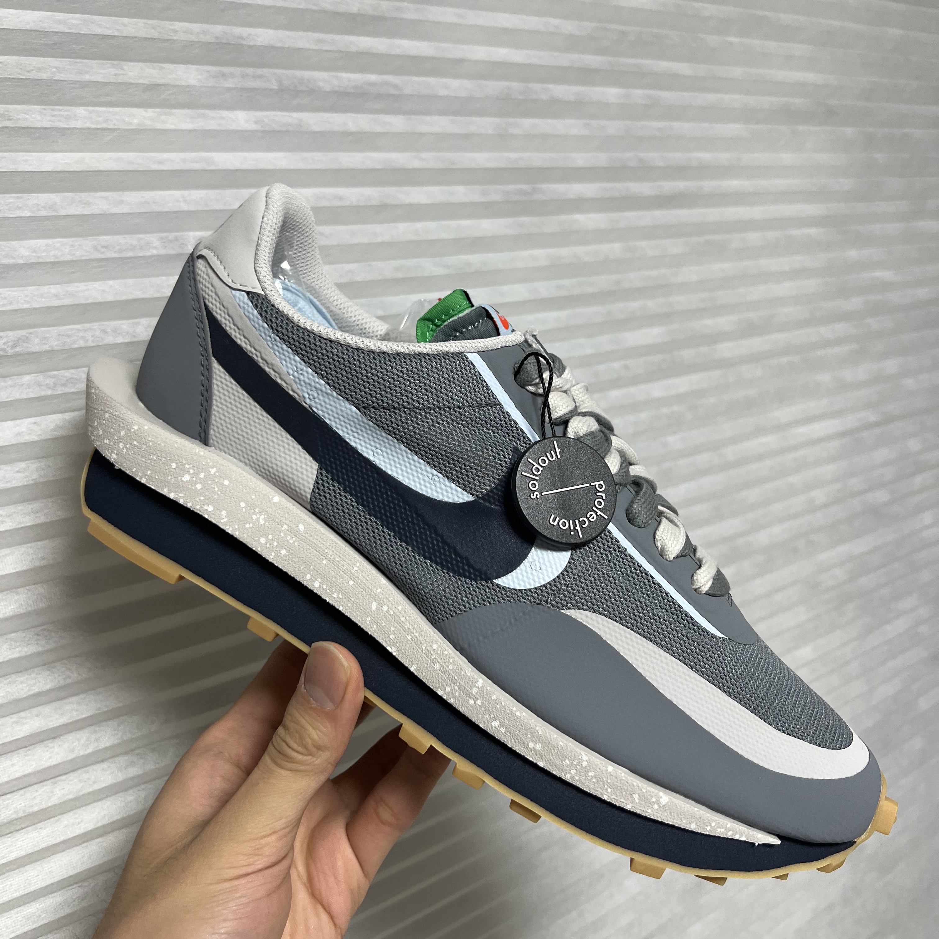 Nike x Sacai x Clot LDWaffle Cool Grey 착용 스타일