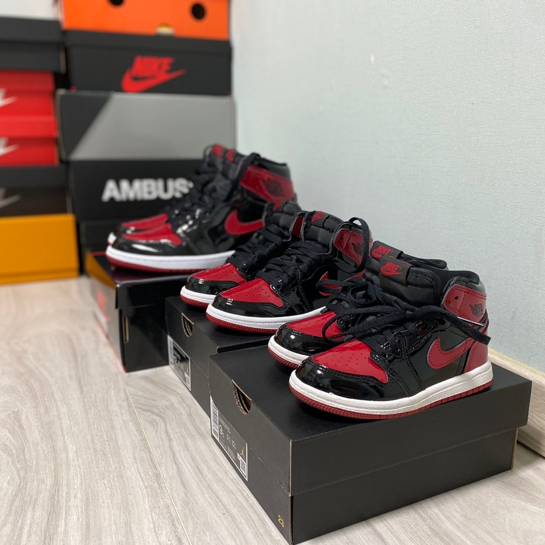 (TD) Jordan 1 Retro High OG Patent Bred, (PS) Jordan 1 Retro High OG Patent Bred 착용 스타일 - 1