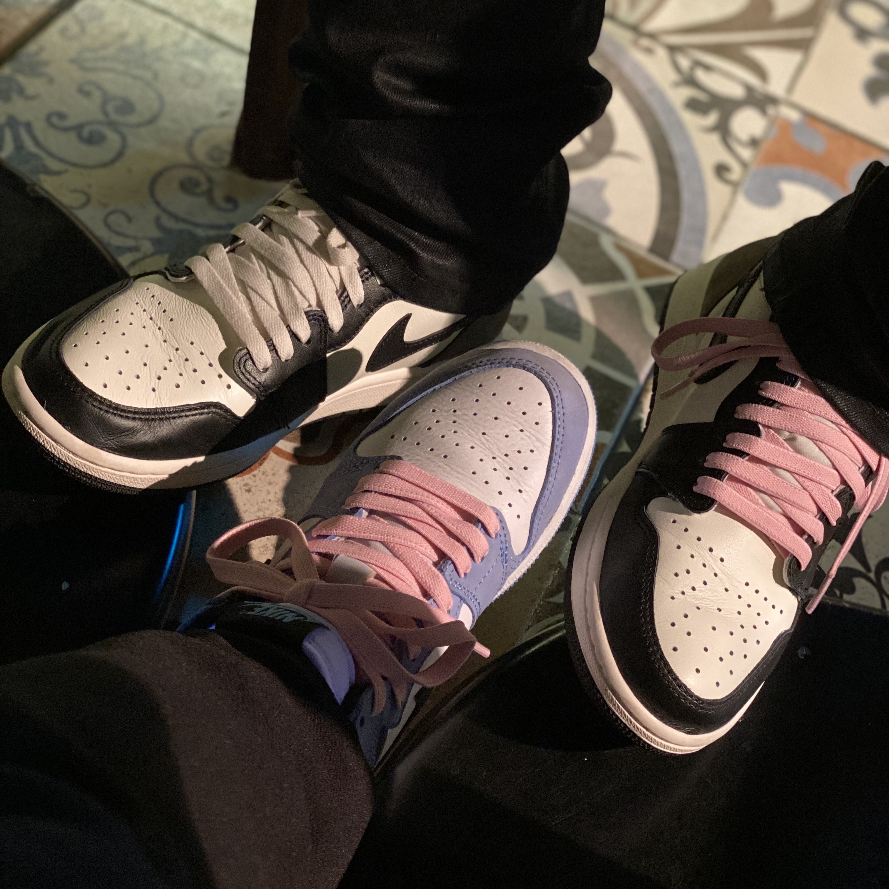 Jordan 1 Retro High OG Black Mocha, (GS) Jordan 1 Retro High OG University Blue 착용 스타일