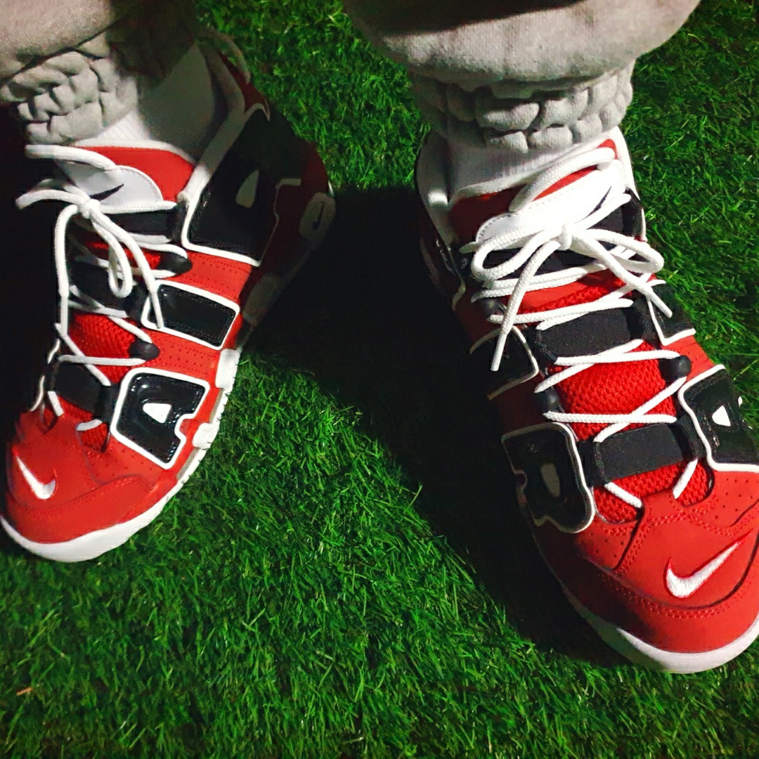 Nike Air More Uptempo 96 Bulls 2021 착용 스타일 - 4