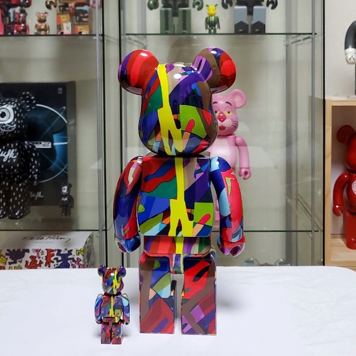 Bearbrick x Kaws Tension 100% & 400% Set 착용 스타일 - 2
