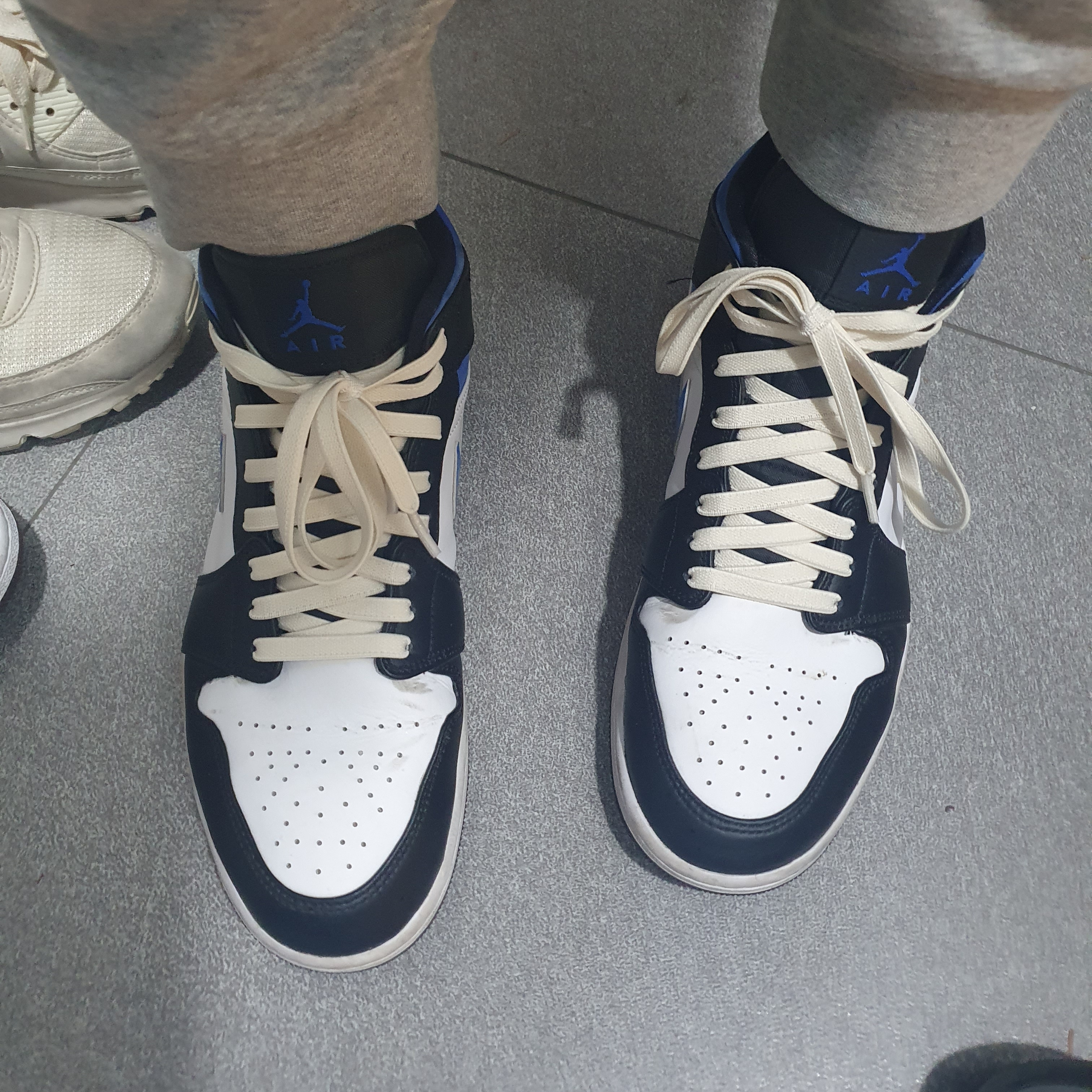 Jordan 1 Mid Racer Blue 착용 스타일
