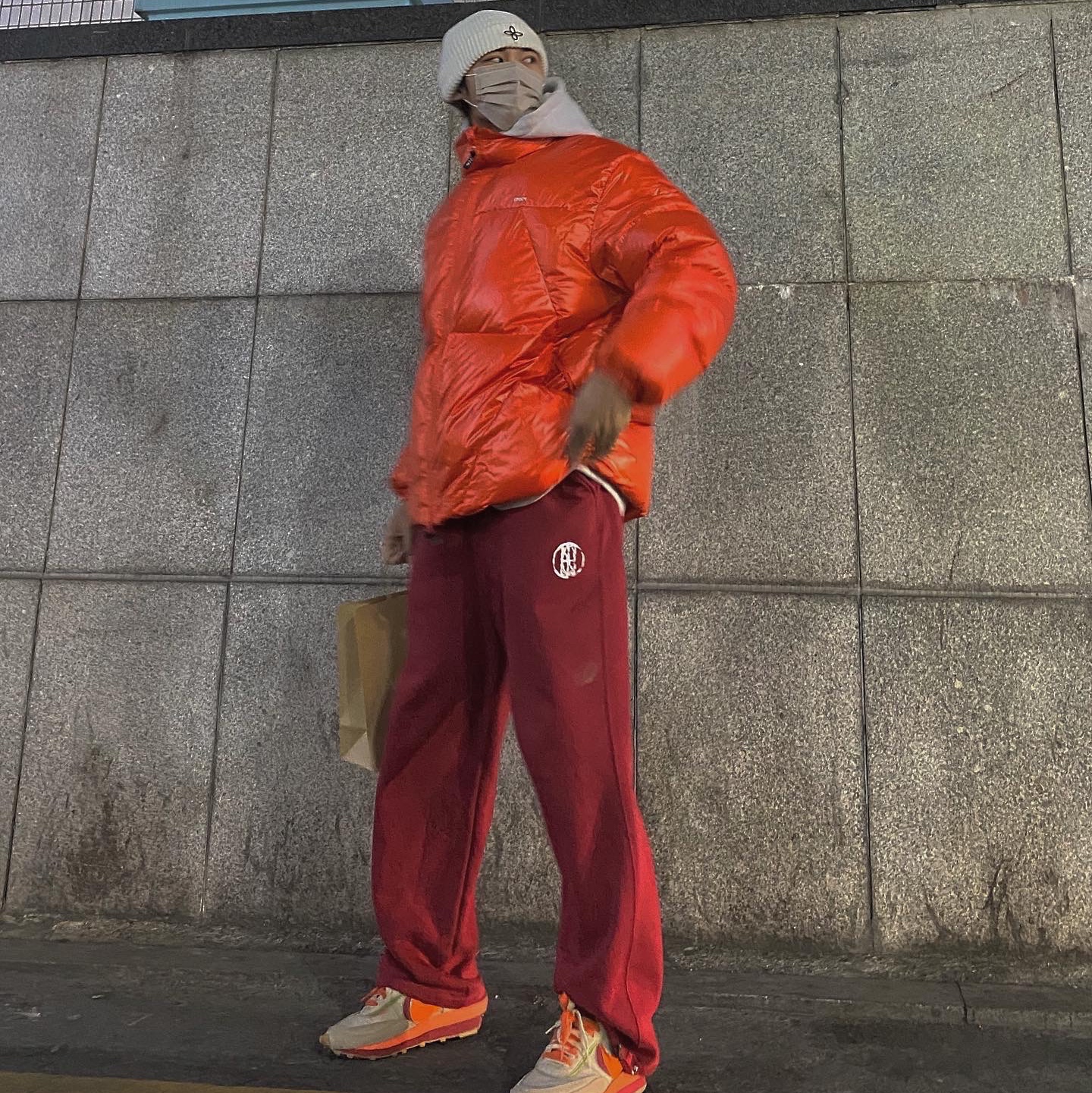 Nike x Sacai x Clot LDWaffle Orange Blaze 착용 스타일 - 3