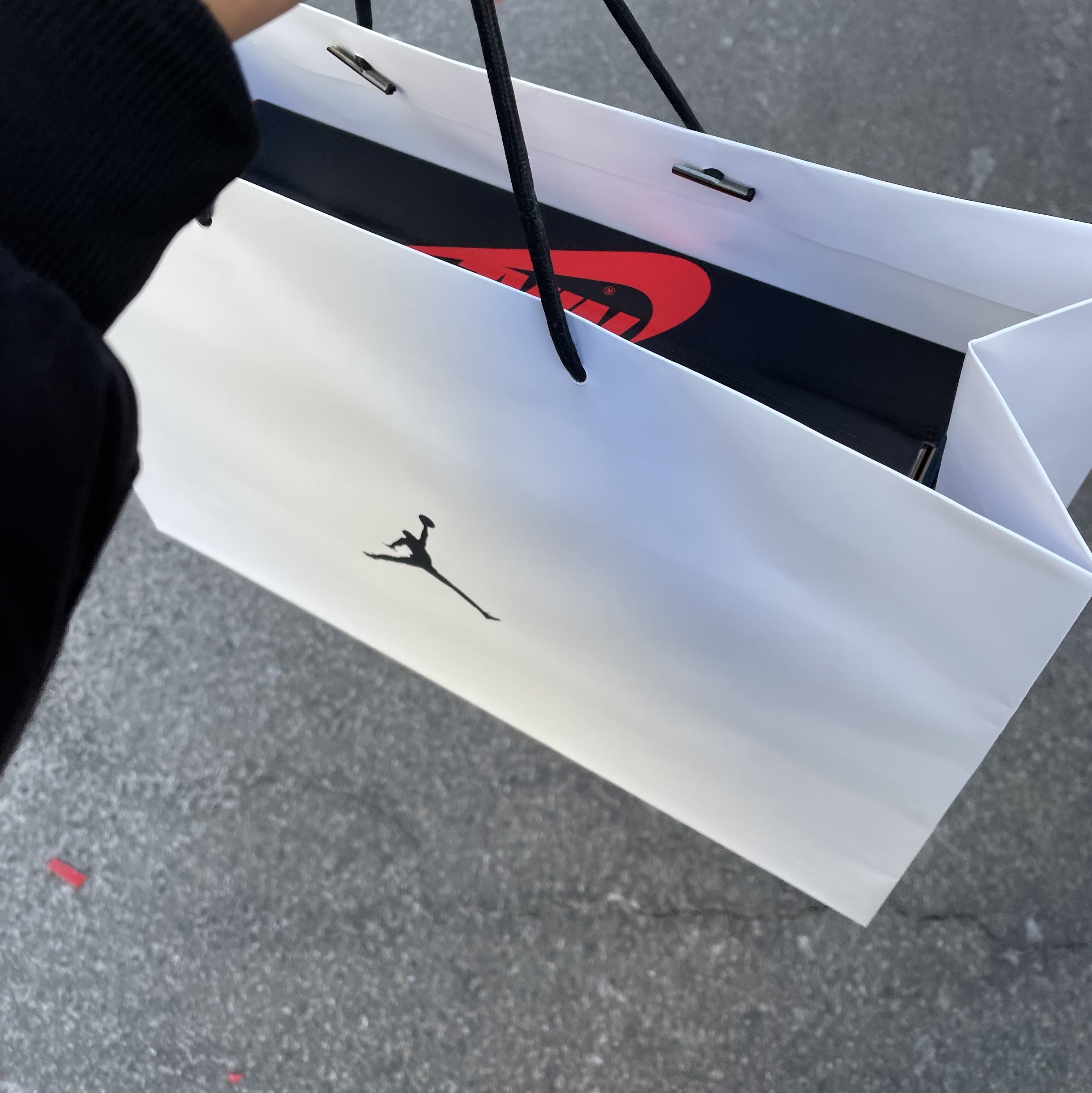 Jordan 1 Retro High OG Patent Bred 착용 스타일