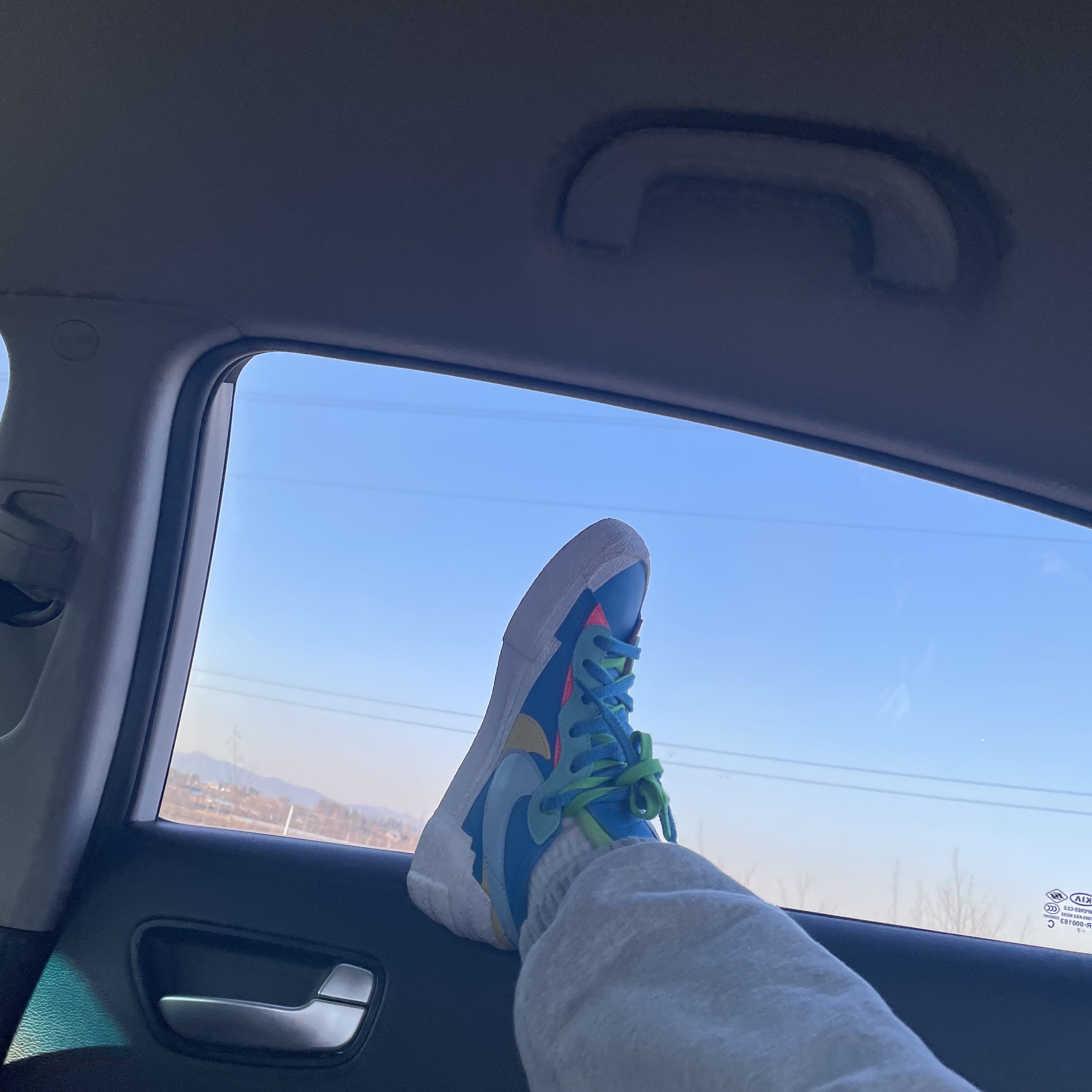 Nike x Sacai x Kaws Blazer Low Neptune Blue 착용 스타일 - 2