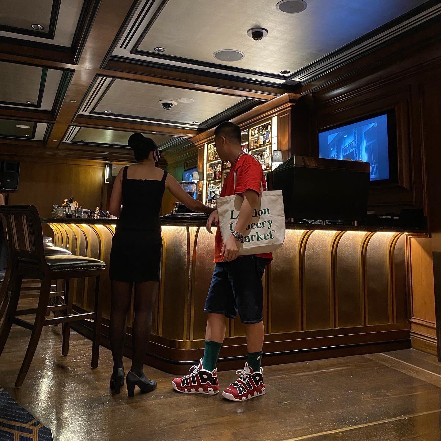 Nike Air More Uptempo 96 Bulls 2021, Nike x Matthew M Williams NRG SE S/S T-Shirt Red 착용 스타일